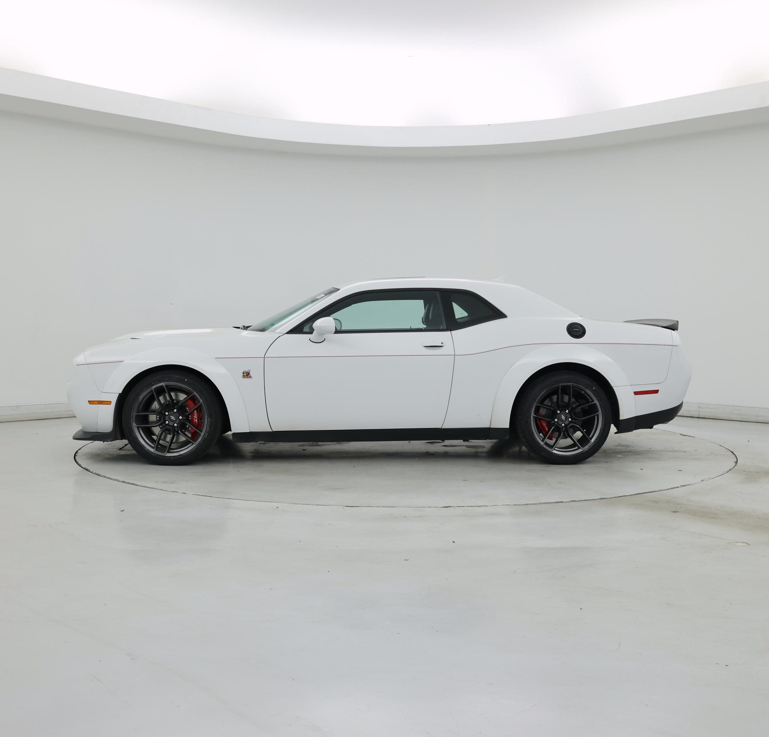 Thumbnail: 2021 Dodge Challenger - 3