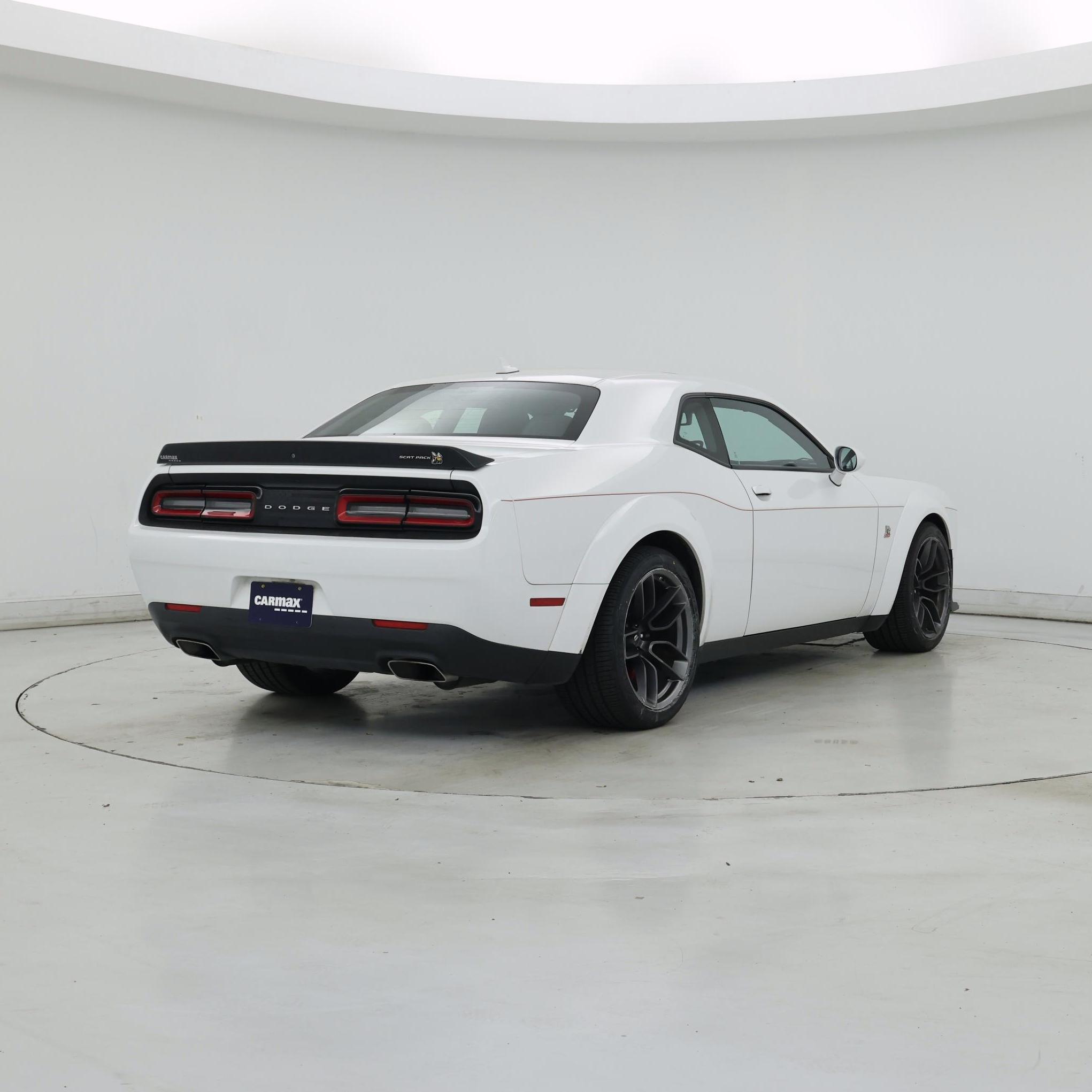 Thumbnail: 2021 Dodge Challenger - 8