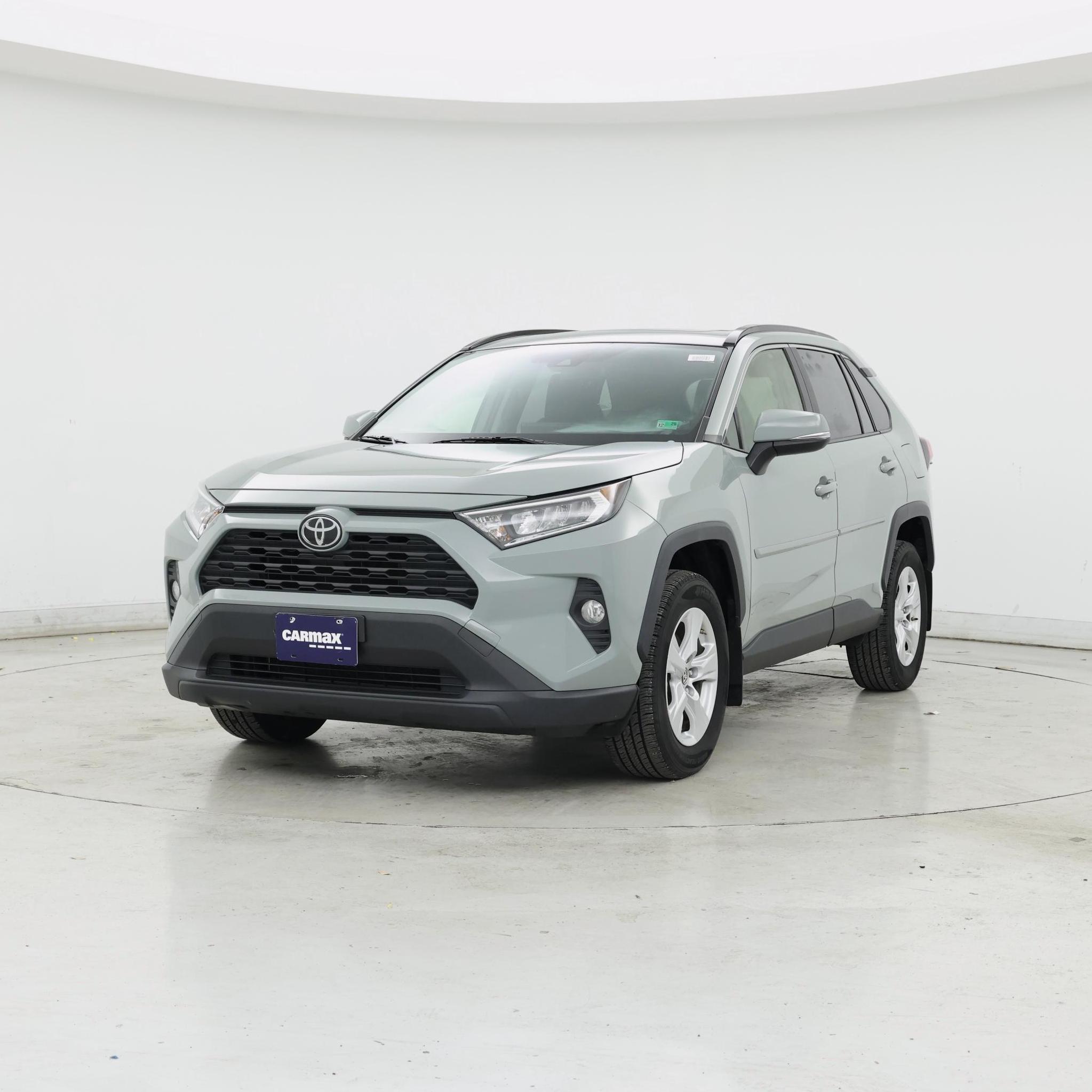 Thumbnail: 2019 Toyota RAV4 - 4