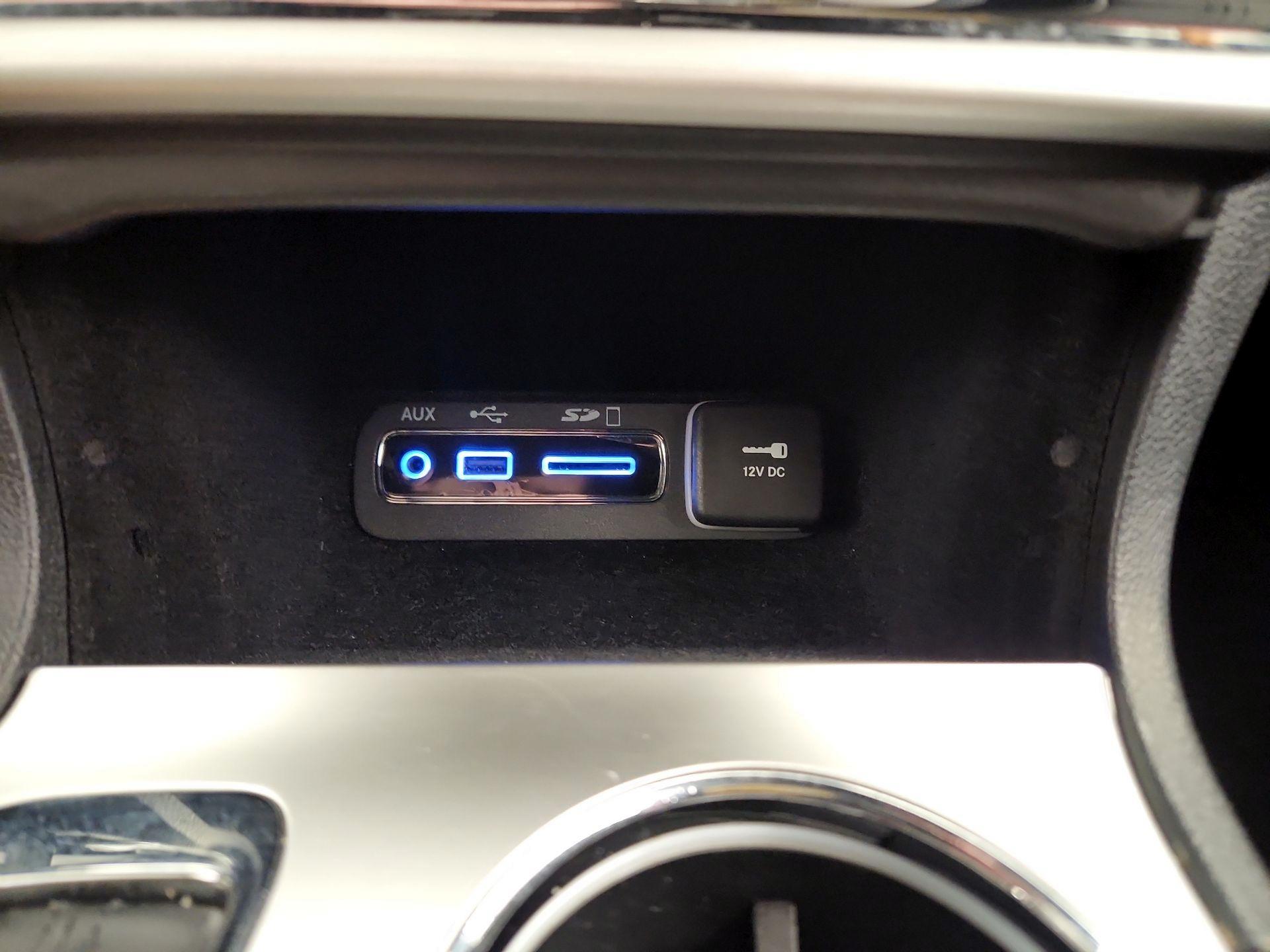 Thumbnail: 2016 Jeep Grand Cherokee - 19