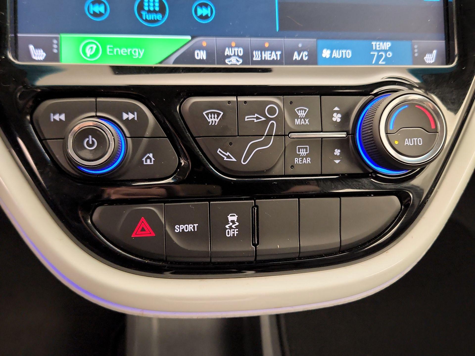 Thumbnail: 2021 Chevrolet Bolt EV - 16