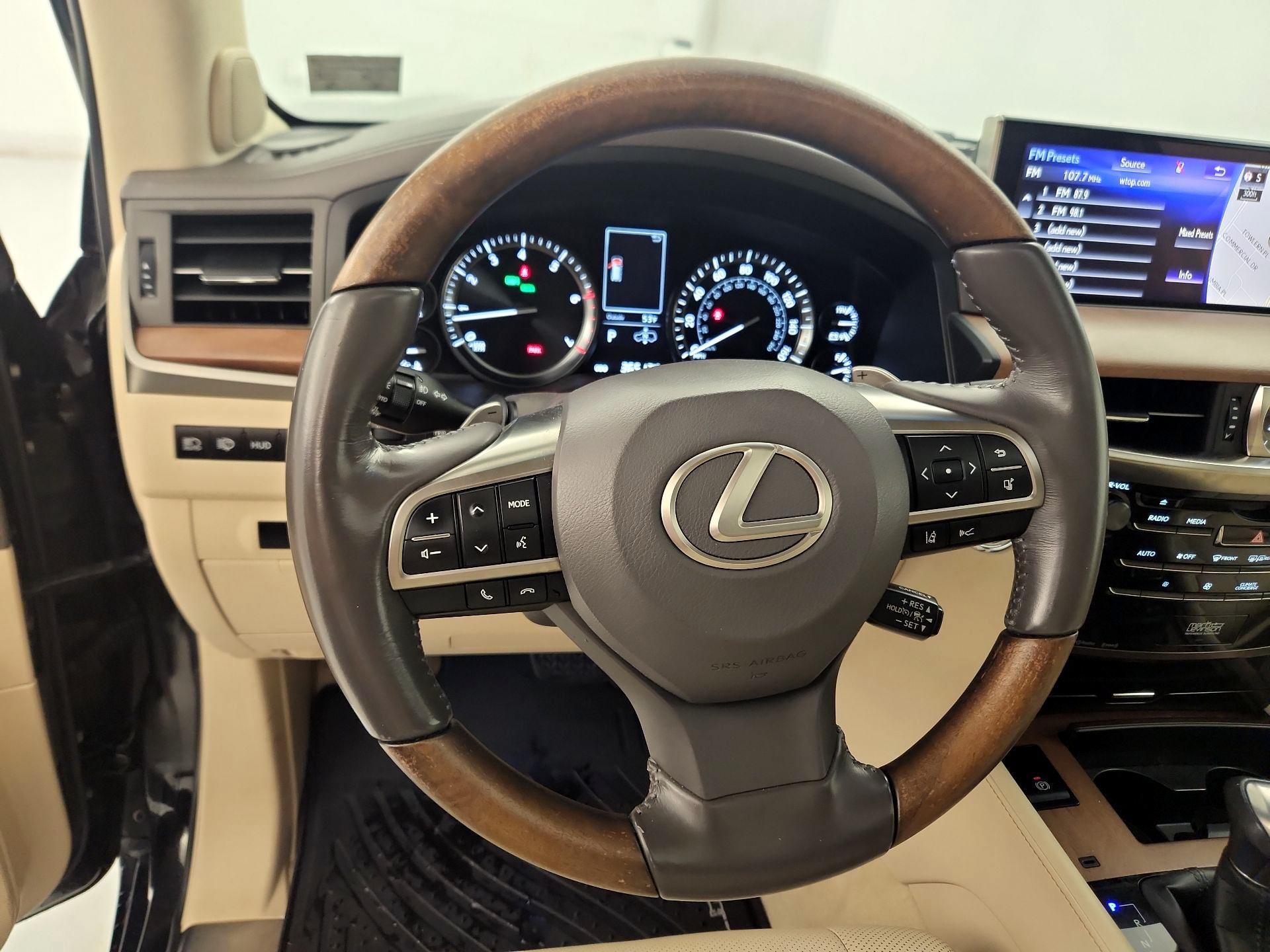 Thumbnail: 2017 Lexus LX - 10