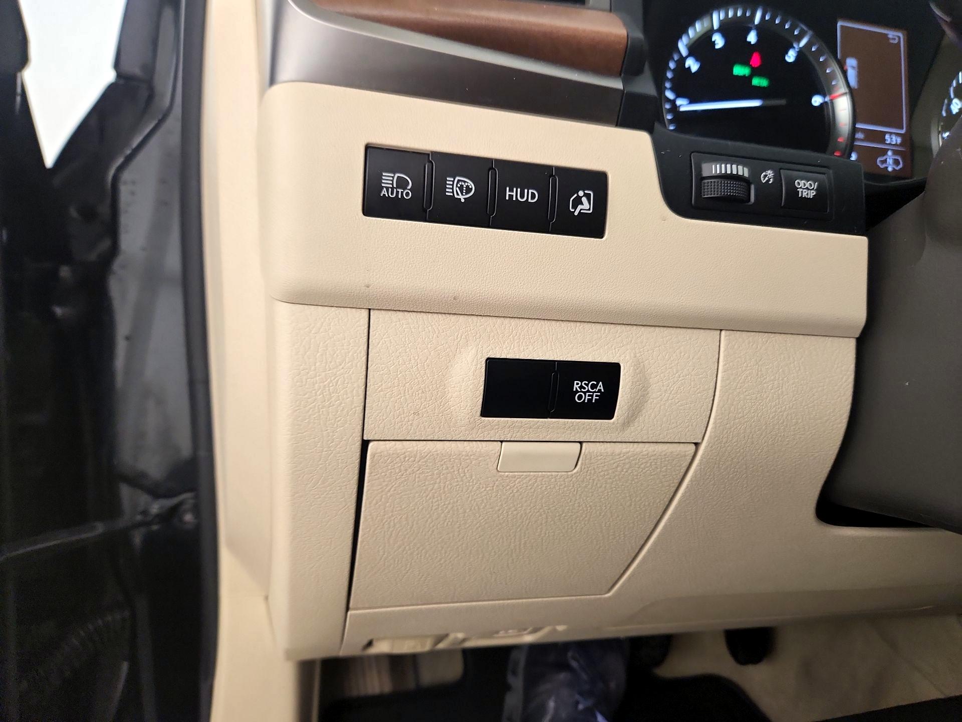 Thumbnail: 2017 Lexus LX - 13