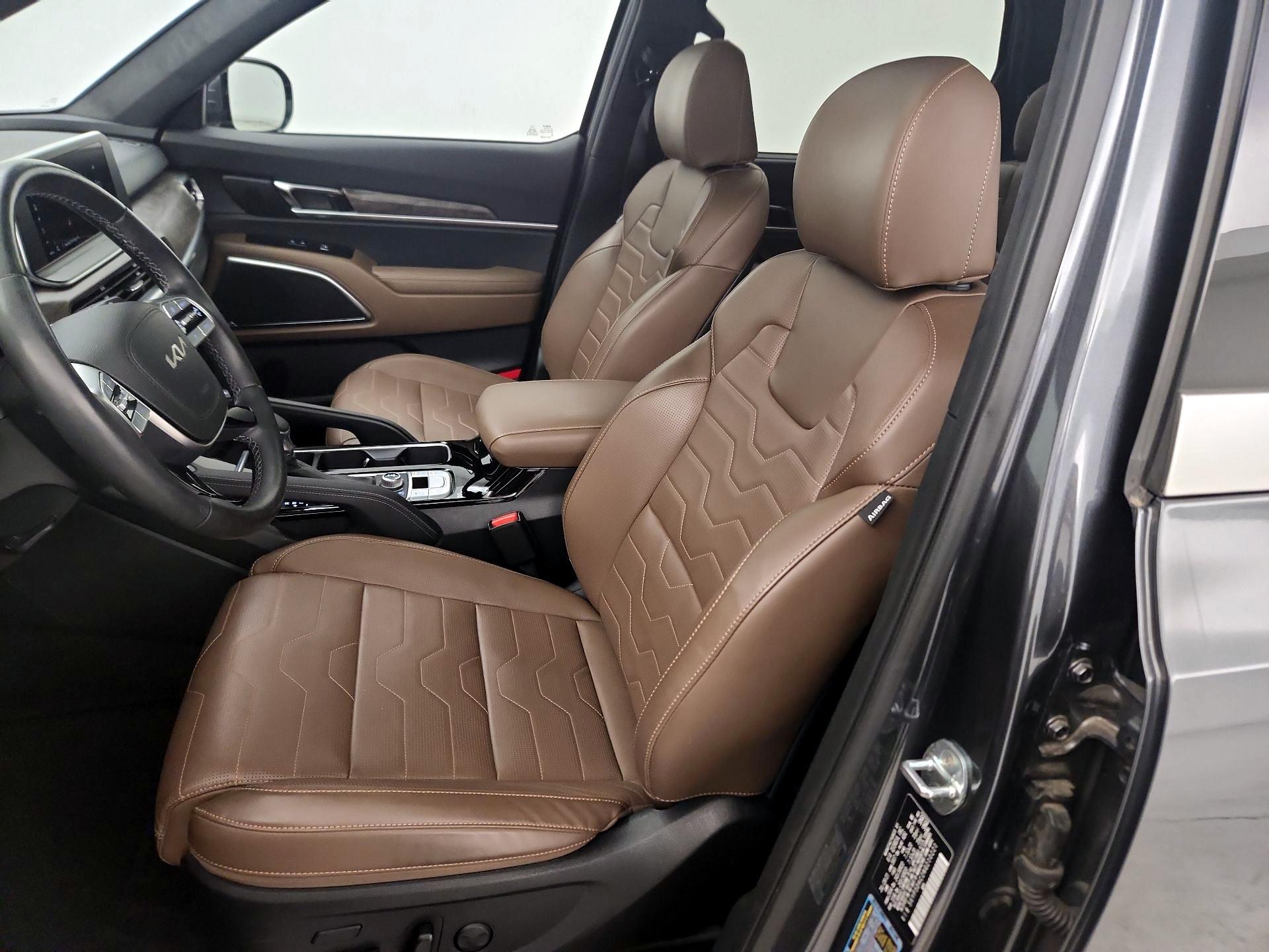 Thumbnail: 2022 Kia Telluride - 11