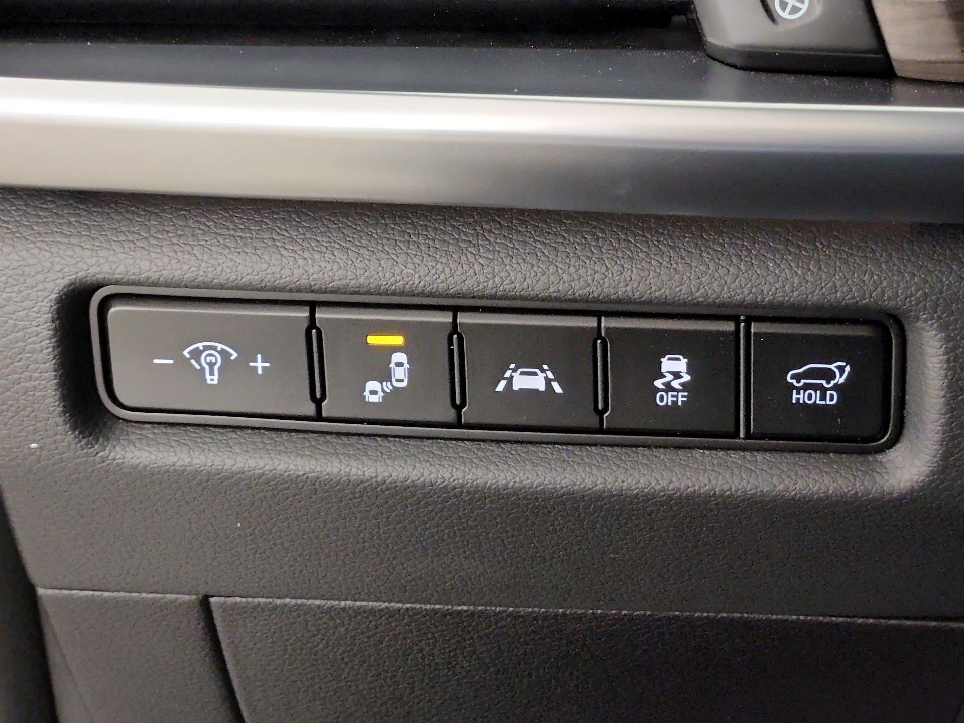 Thumbnail: 2022 Kia Telluride - 13