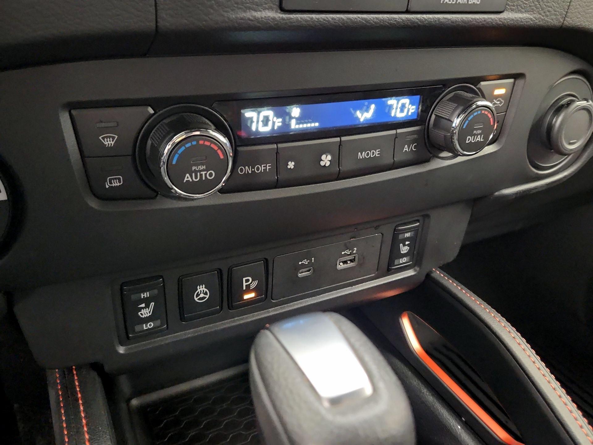 Thumbnail: 2022 Nissan Frontier - 16