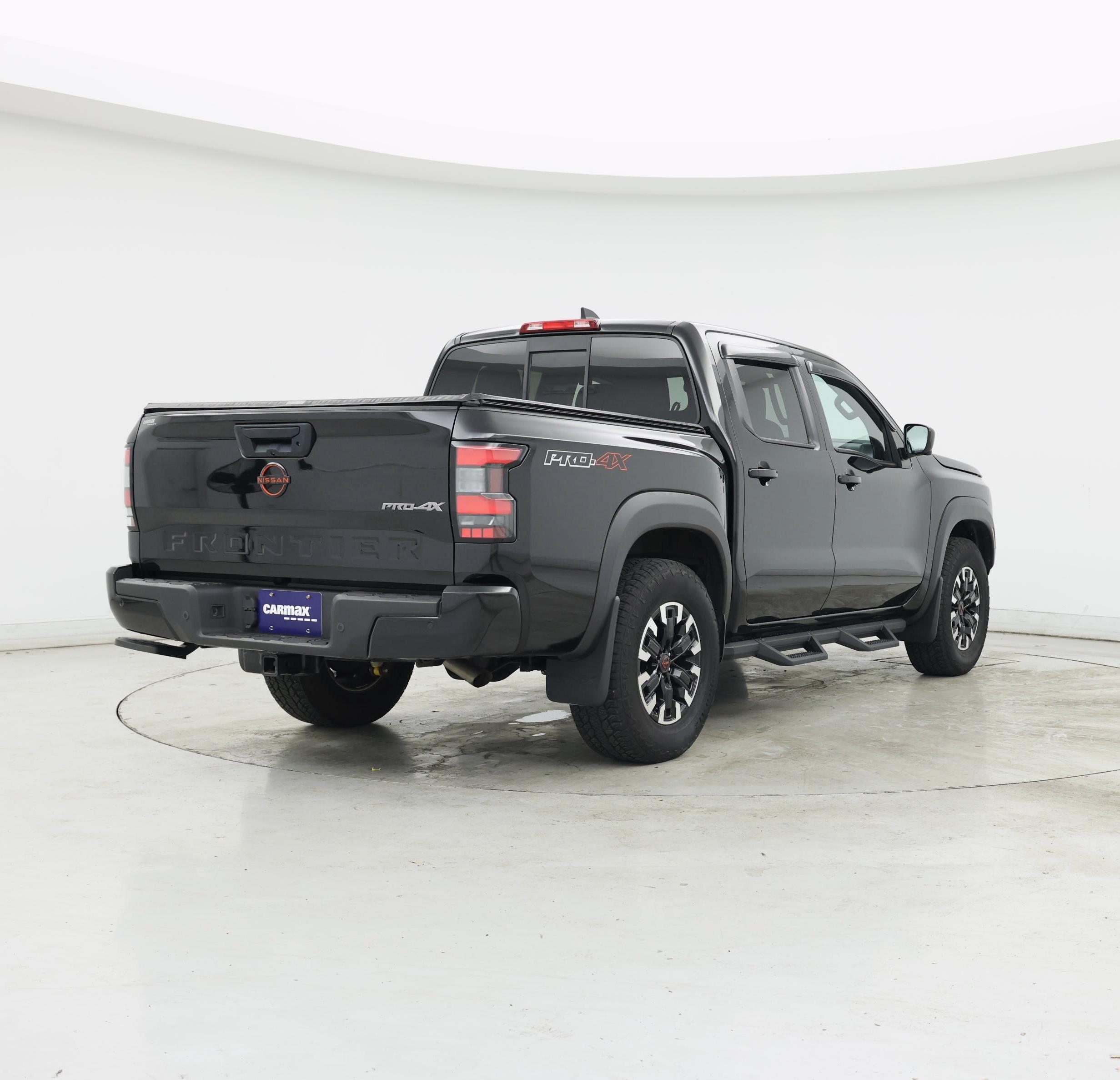 Thumbnail: 2022 Nissan Frontier - 8