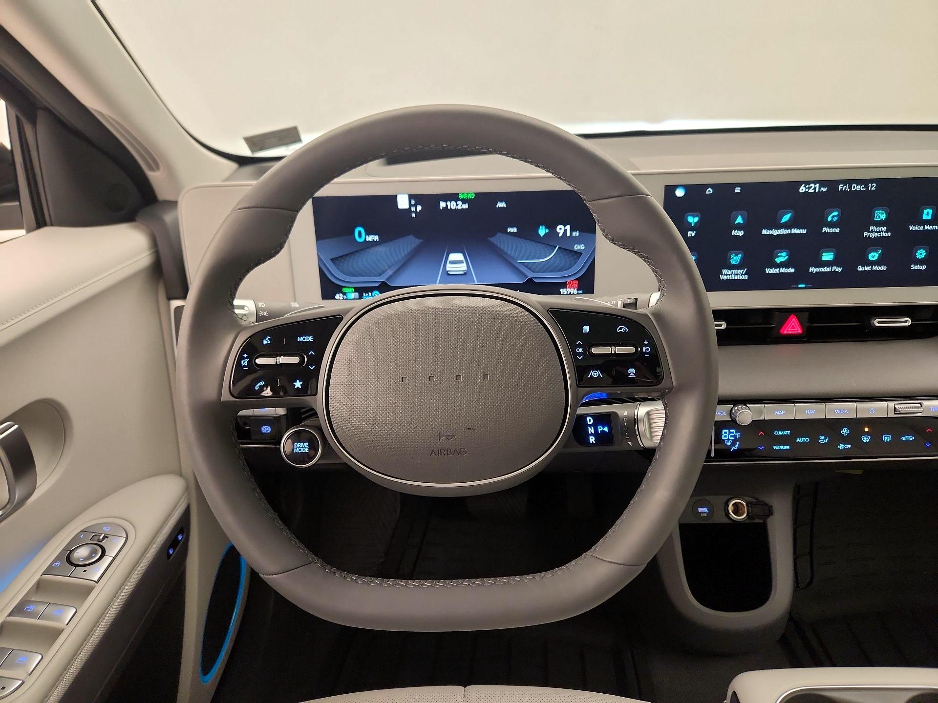 Thumbnail: 2023 Hyundai Ioniq 5 - 10