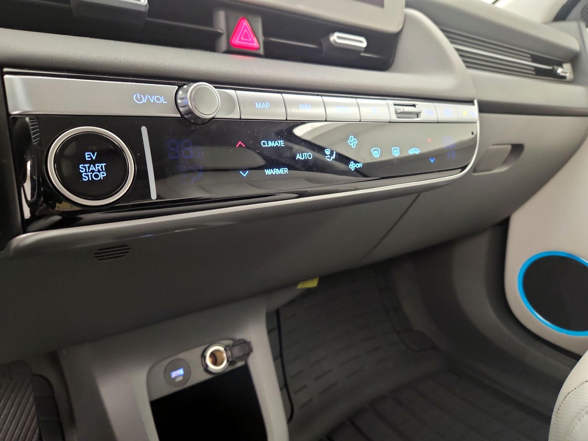 Thumbnail: 2023 Hyundai Ioniq 5 - 17