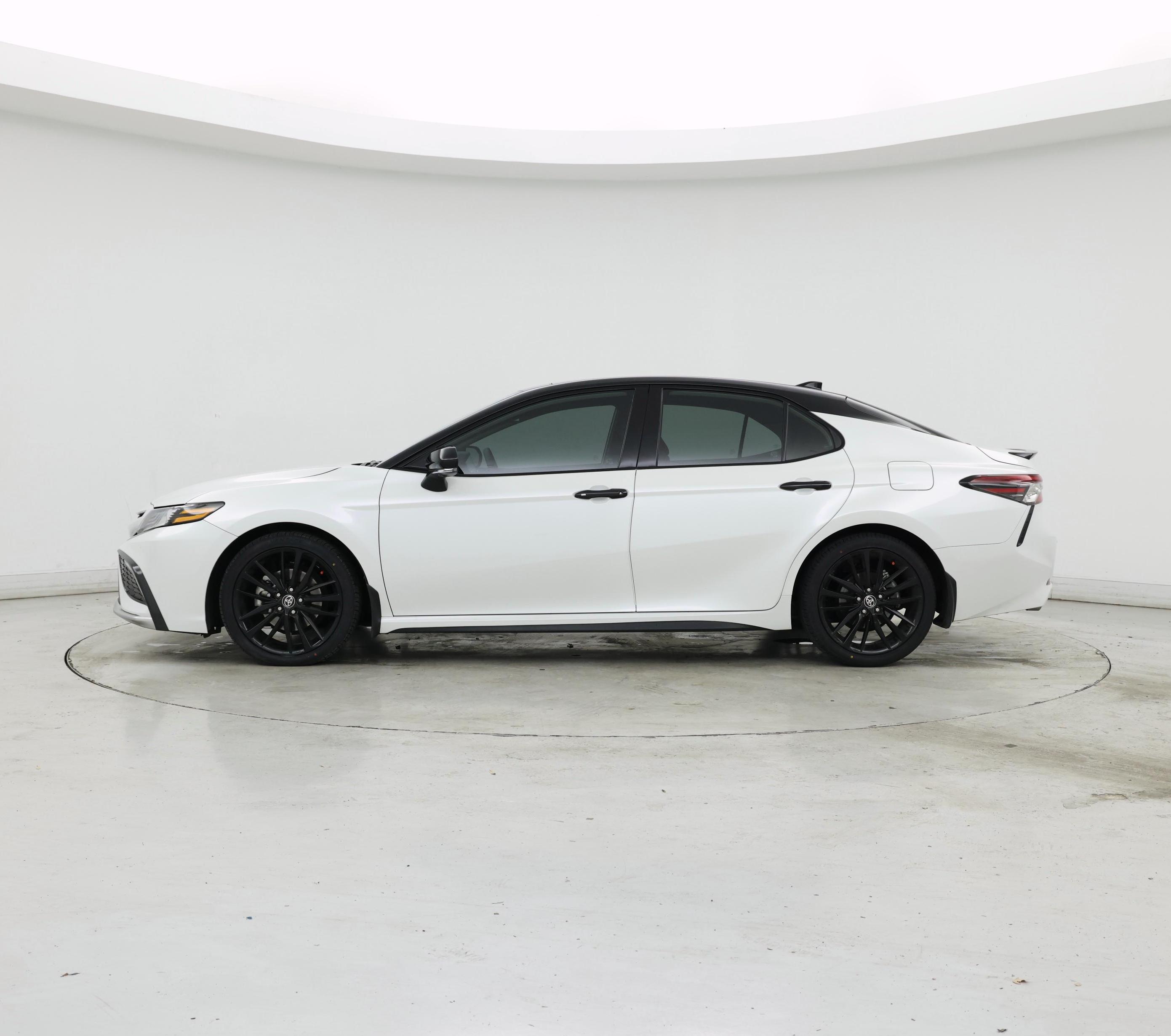 Thumbnail: 2023 Toyota Camry - 3