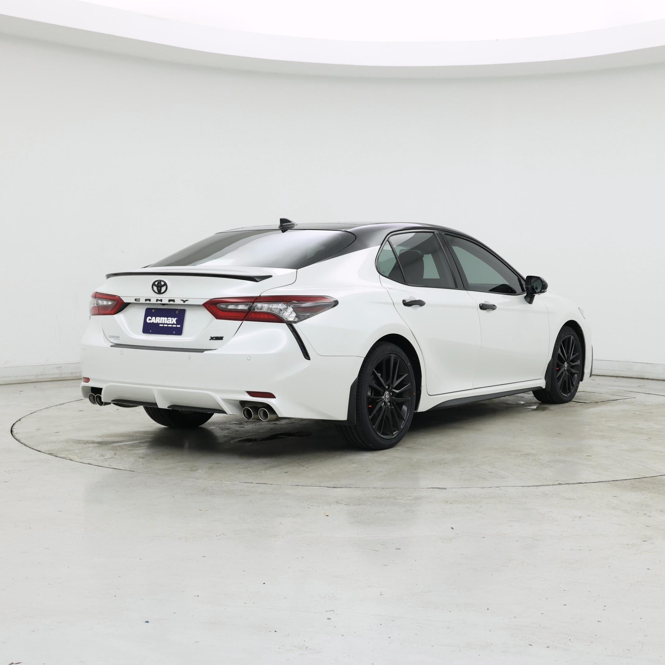 Thumbnail: 2023 Toyota Camry - 8