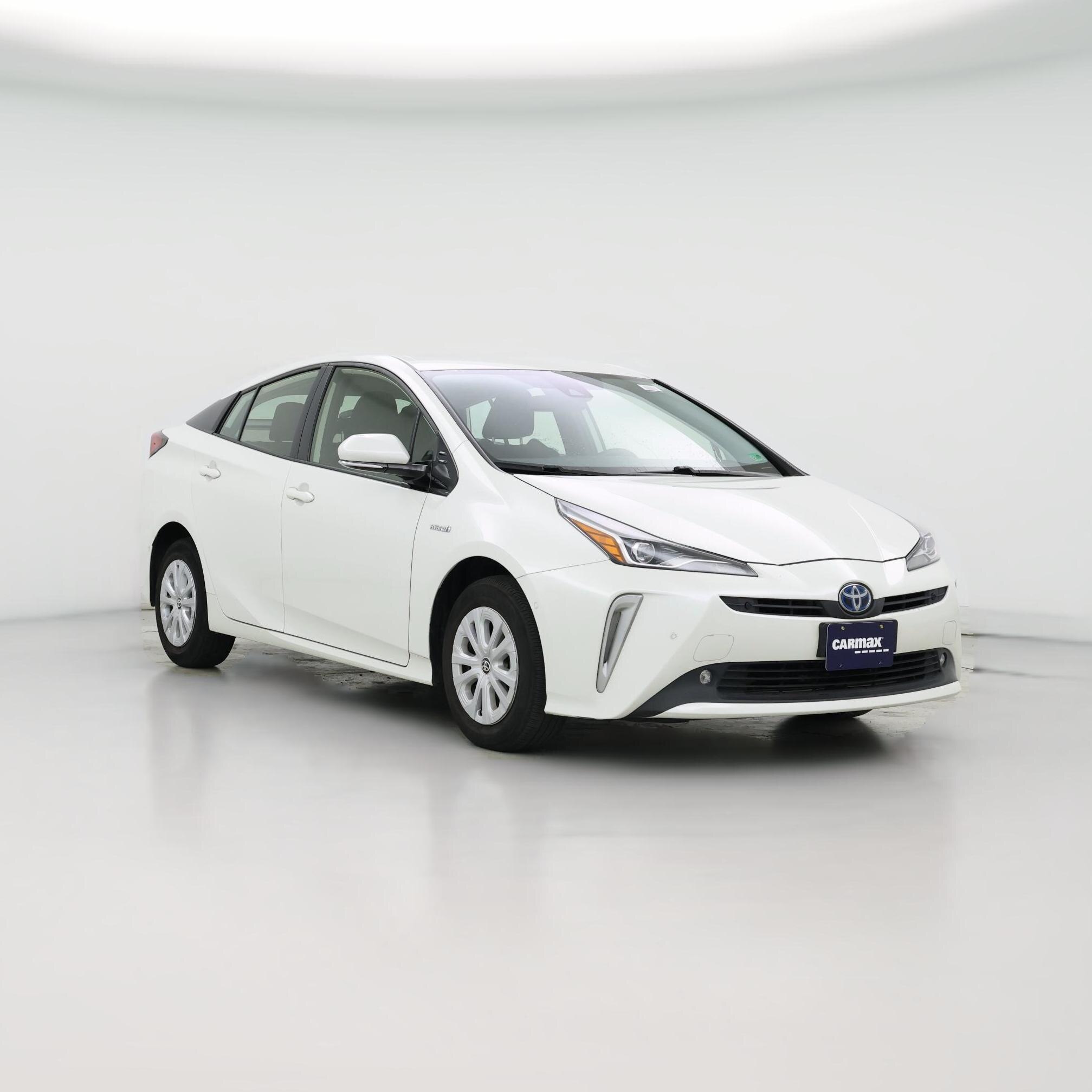 Thumbnail: 2019 Toyota Prius - 1