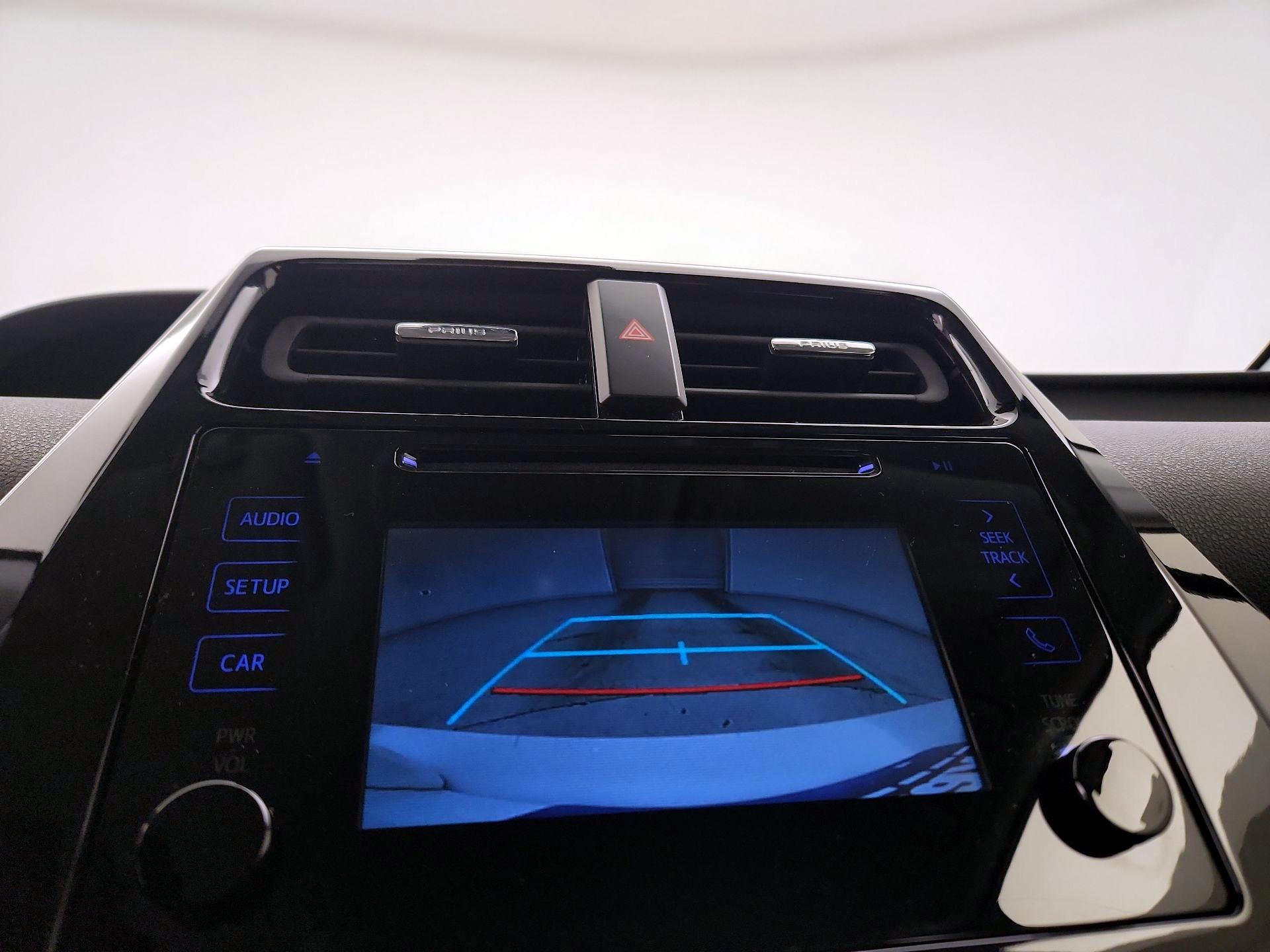 Thumbnail: 2019 Toyota Prius - 14