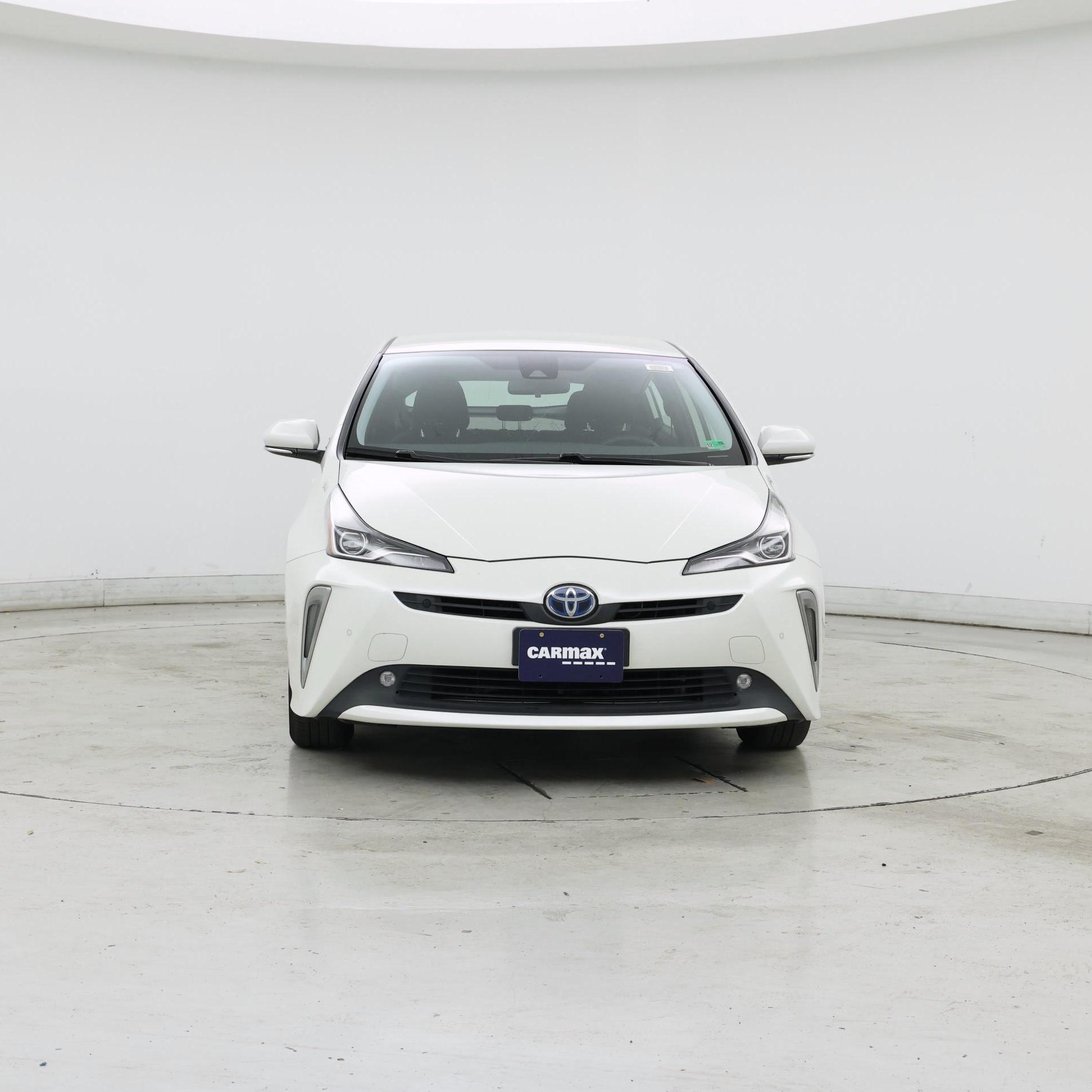 Thumbnail: 2019 Toyota Prius - 5
