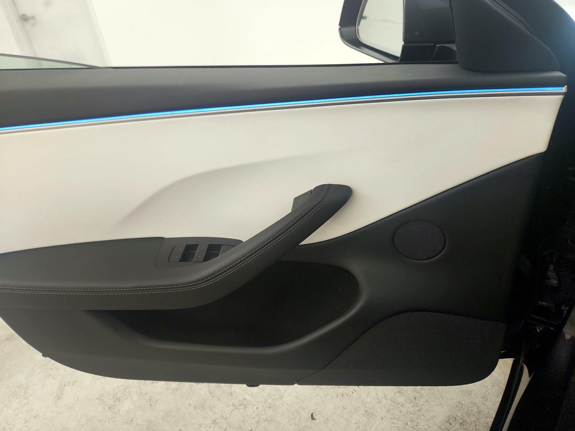 Thumbnail: 2024 Tesla Model 3 - 12