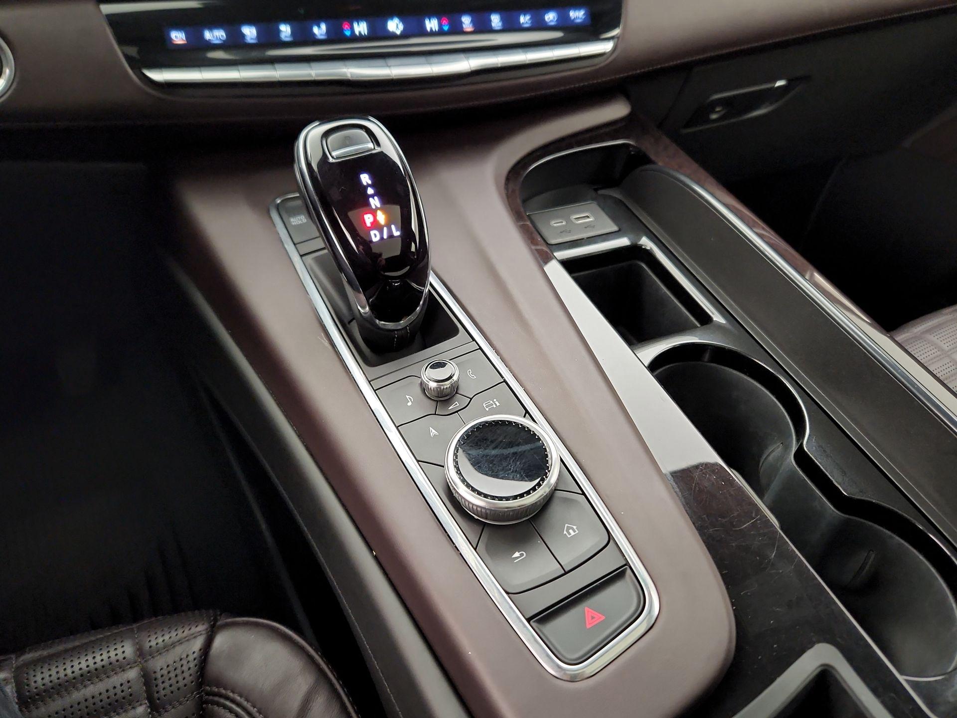 Thumbnail: 2023 Cadillac Escalade - 18