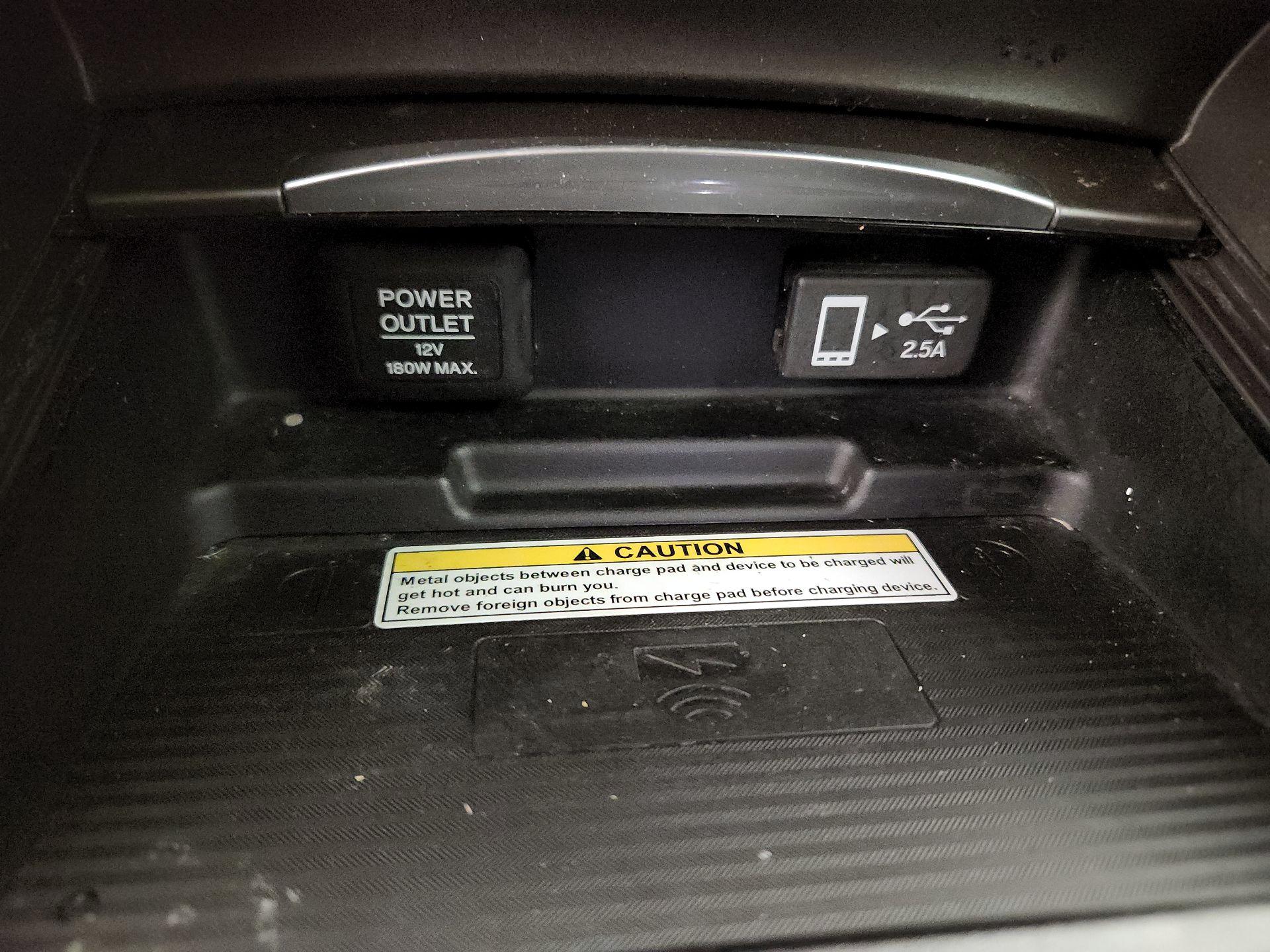 Thumbnail: 2019 Acura TLX - 19