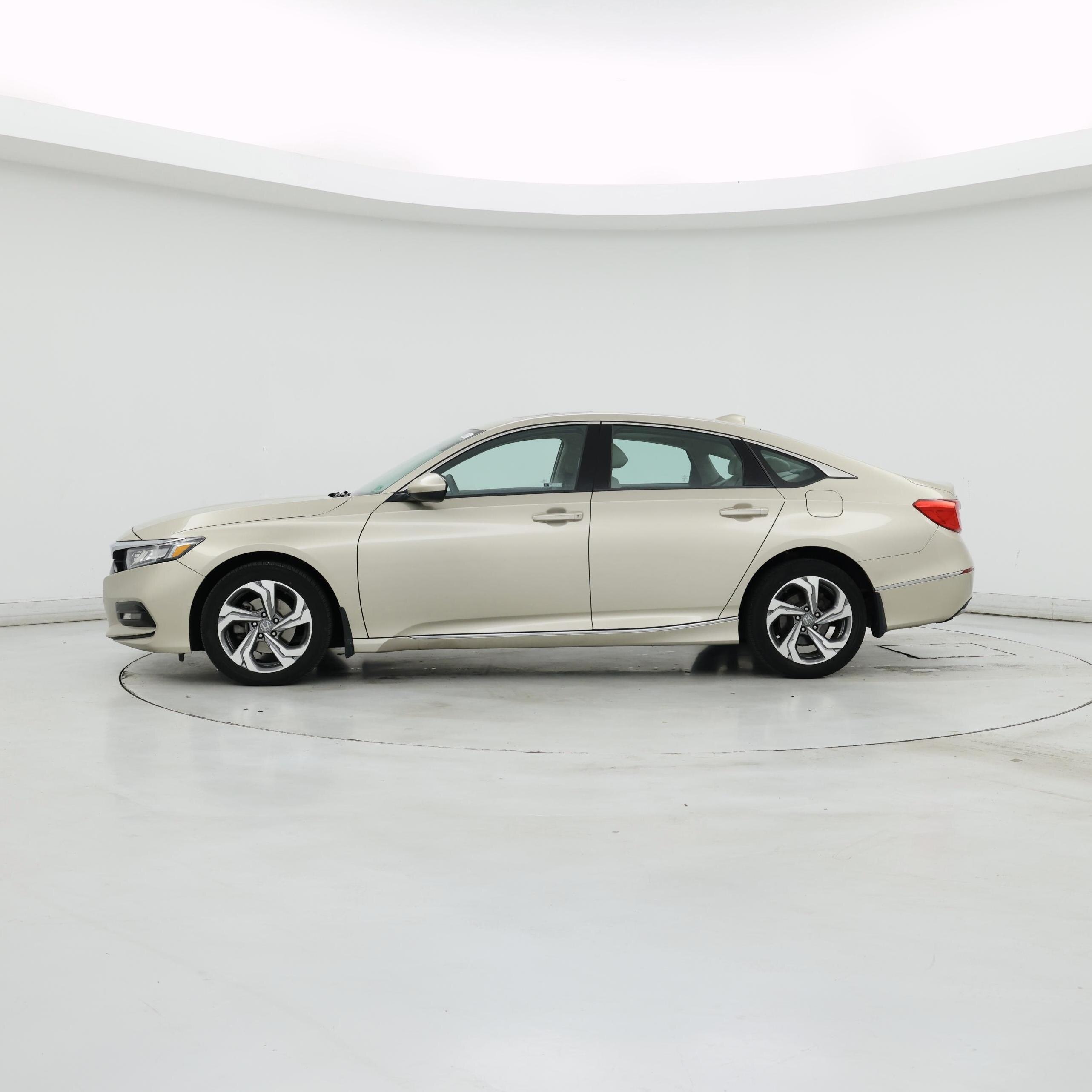 Thumbnail: 2018 Honda Accord - 3