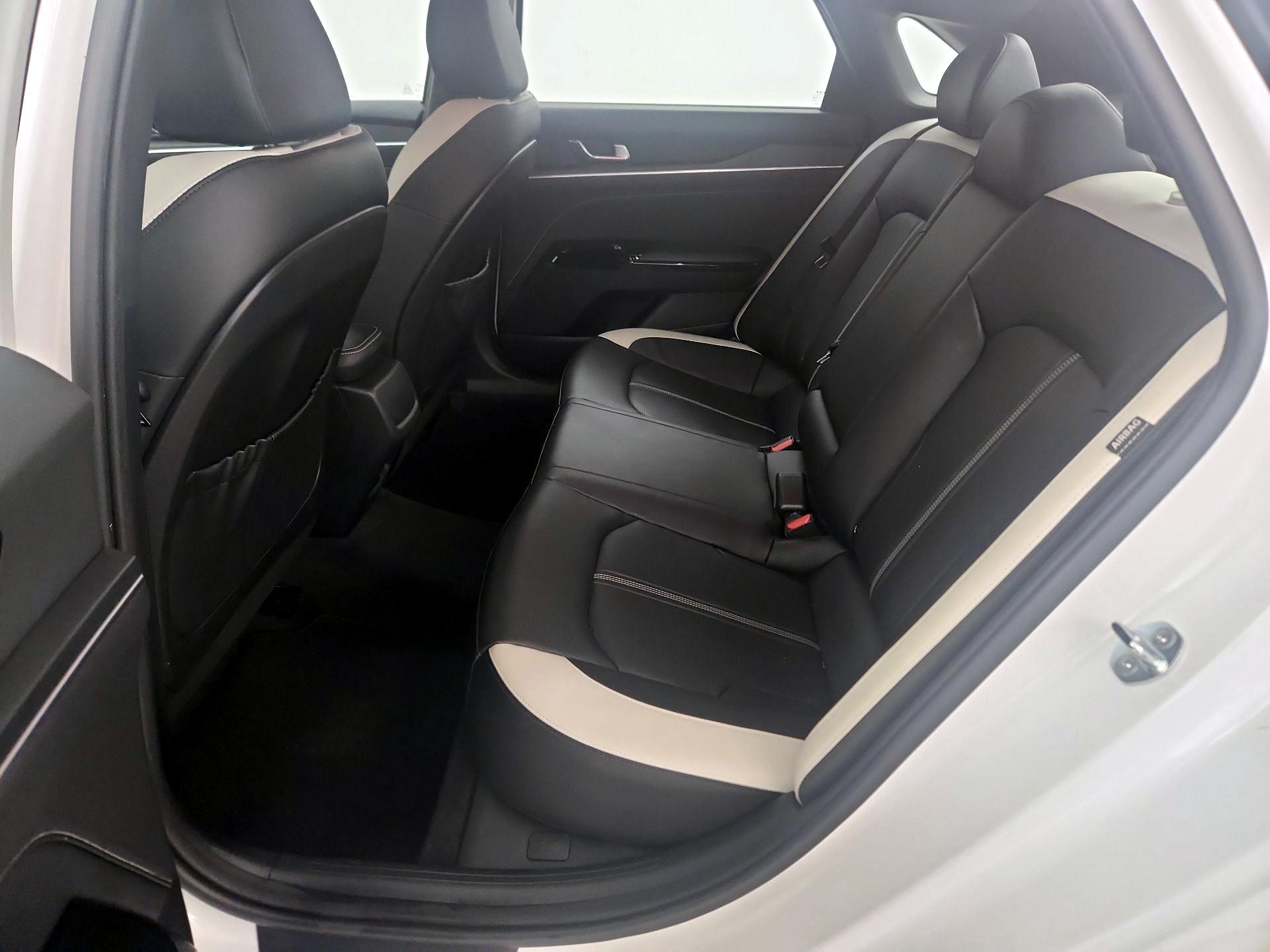 Thumbnail: 2025 Kia K5 - 20