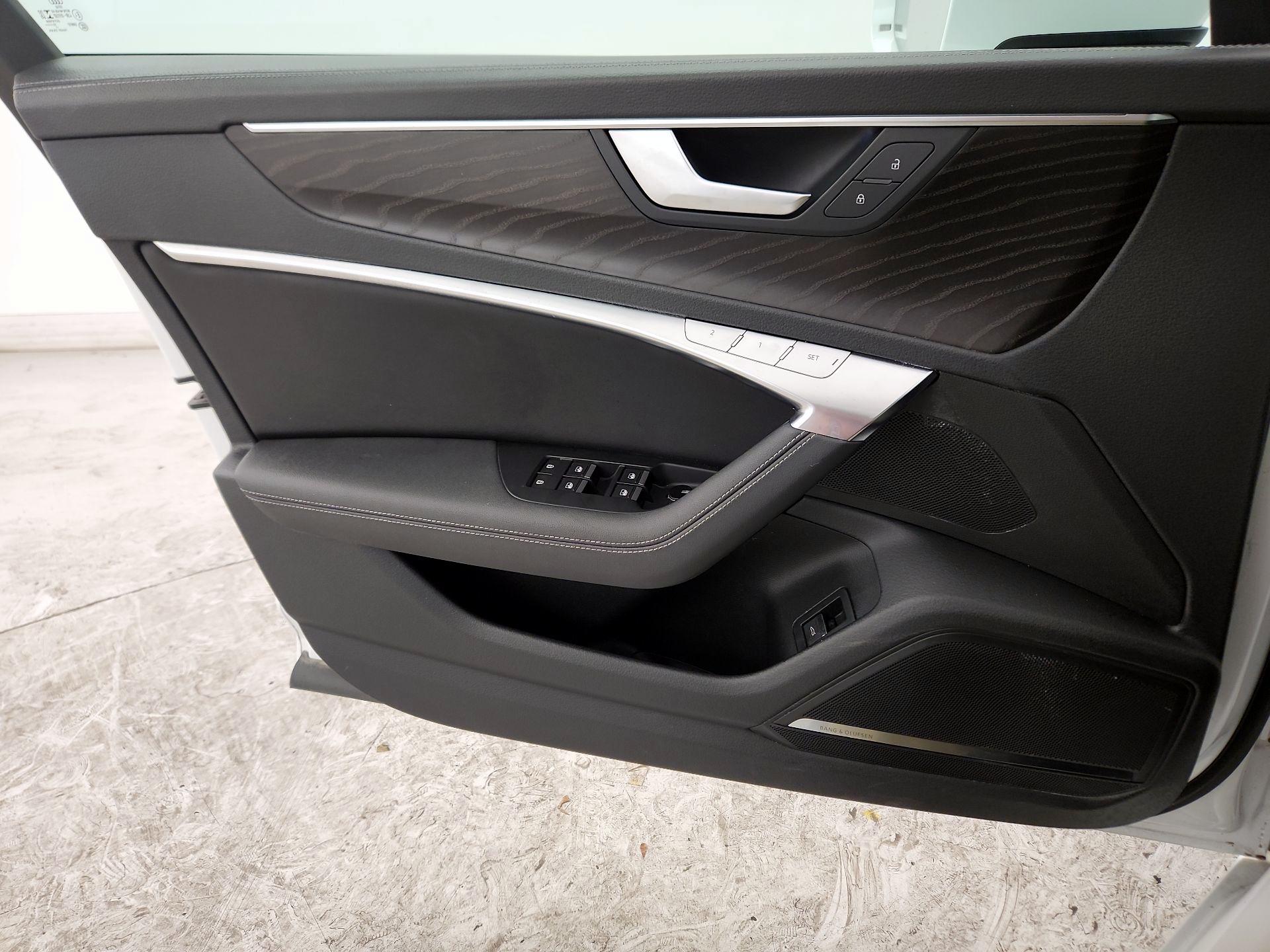 Thumbnail: 2021 Audi A6 - 12