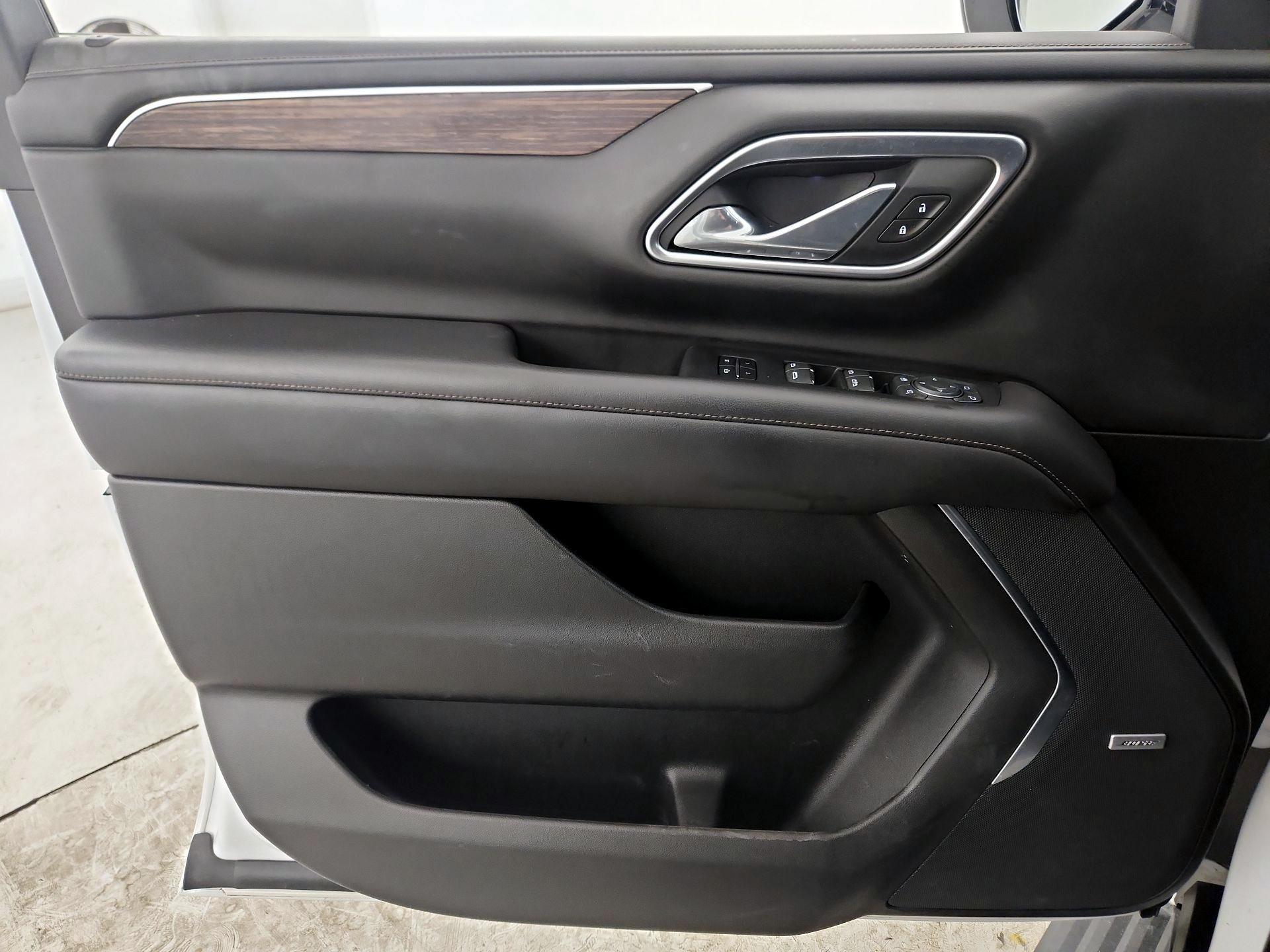 Thumbnail: 2021 Chevrolet Tahoe - 12