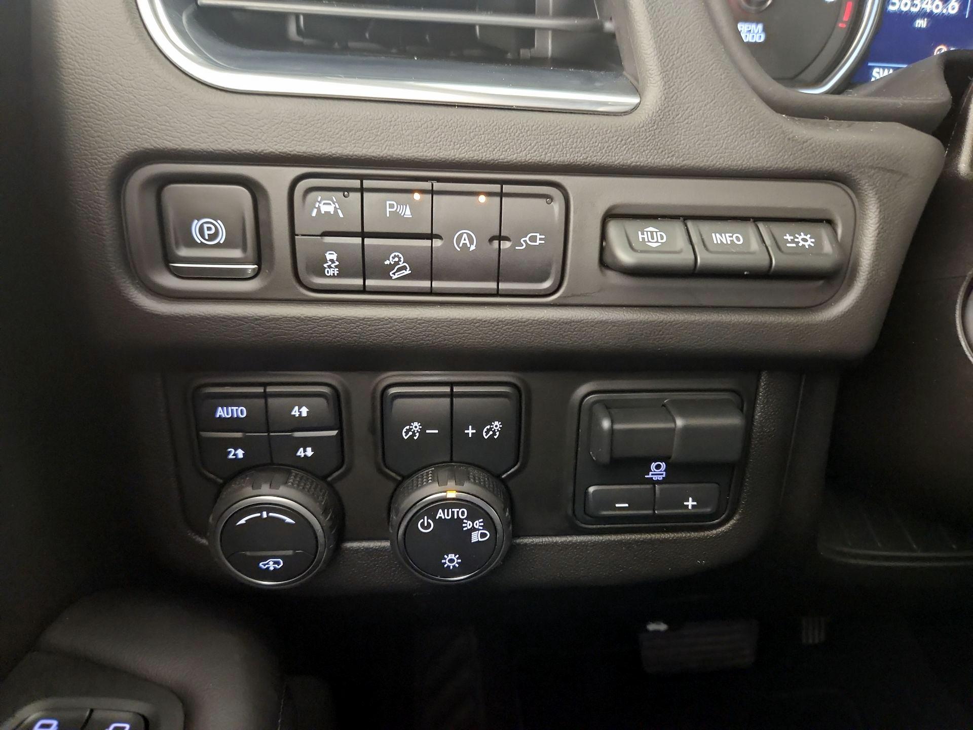 Thumbnail: 2021 Chevrolet Tahoe - 13