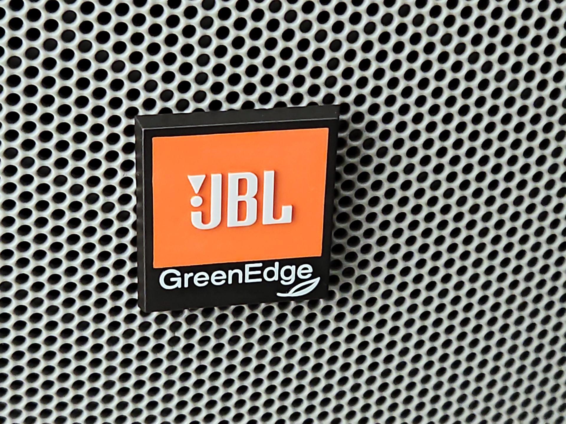 Thumbnail: 2016 Toyota Highlander - 20