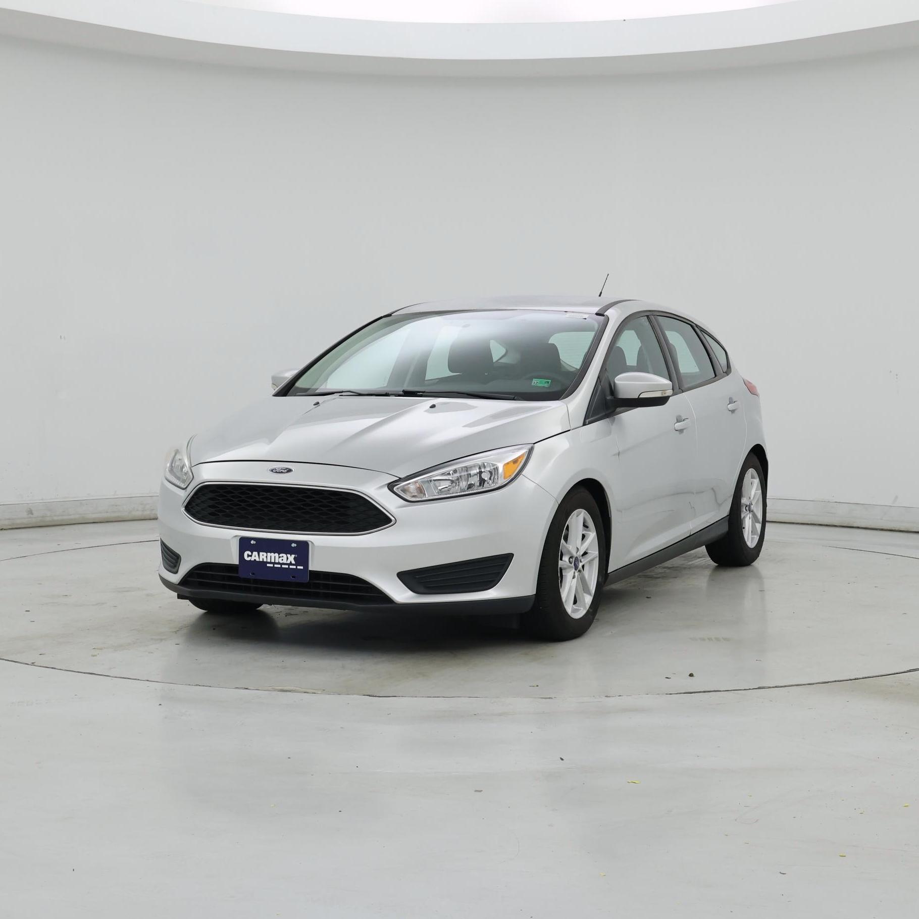 Thumbnail: 2016 Ford Focus - 4