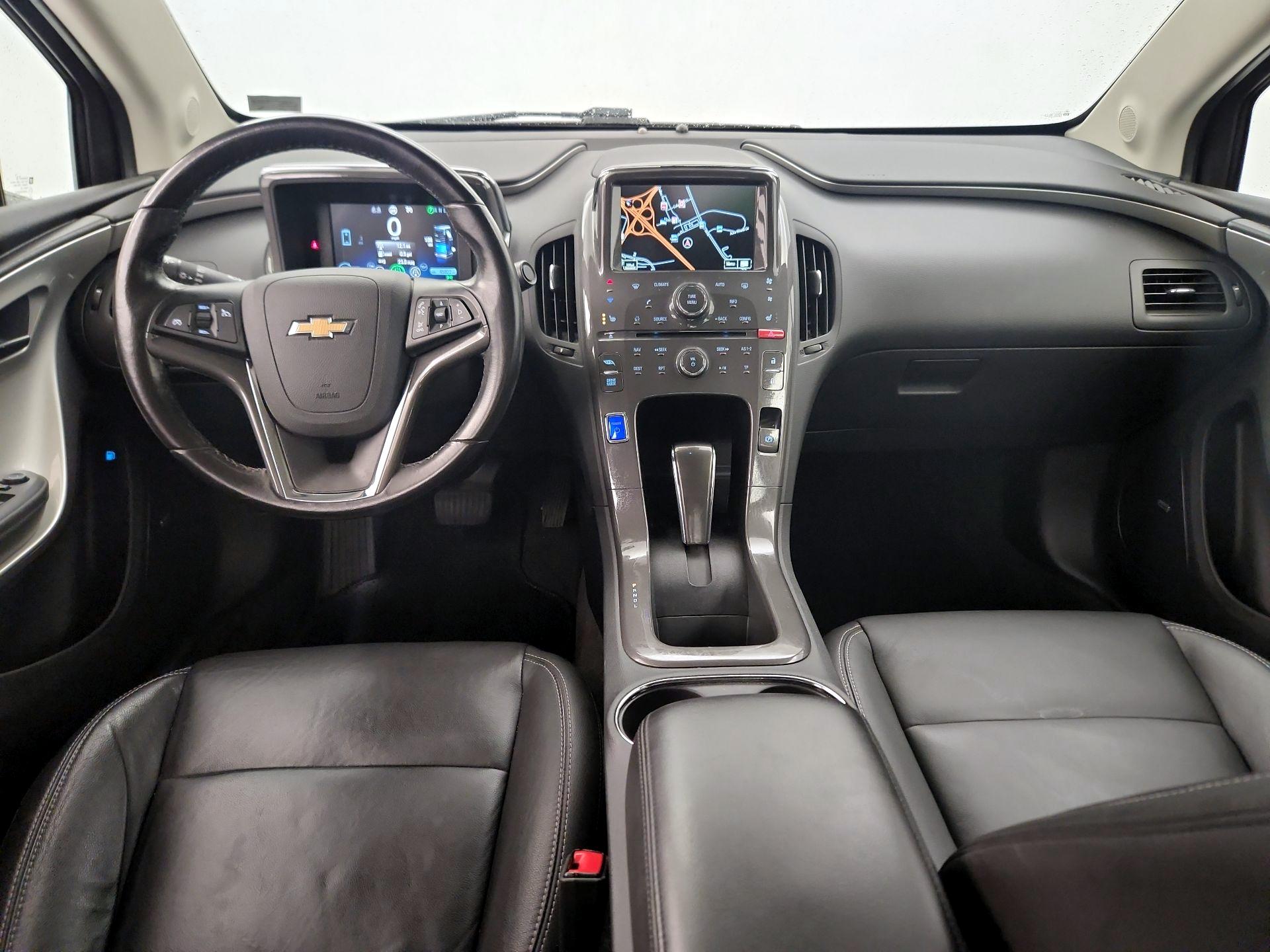 Thumbnail: 2015 Chevrolet Volt - 9