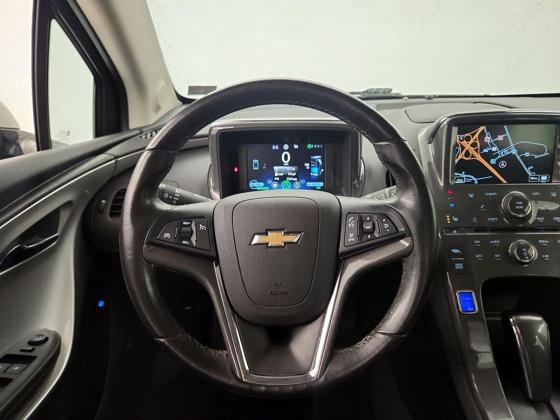 Thumbnail: 2015 Chevrolet Volt - 10