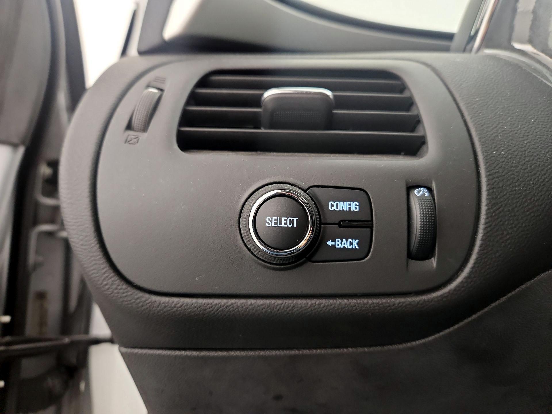 Thumbnail: 2015 Chevrolet Volt - 13