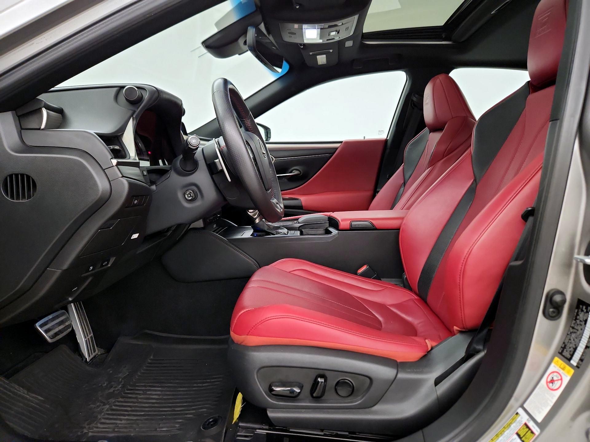 Thumbnail: 2019 Lexus ES - 11