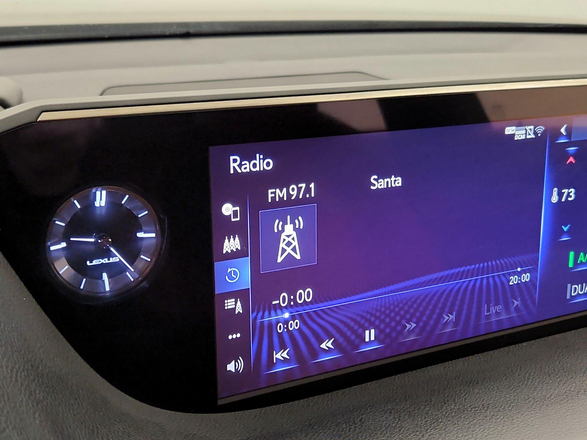 Thumbnail: 2019 Lexus ES - 16