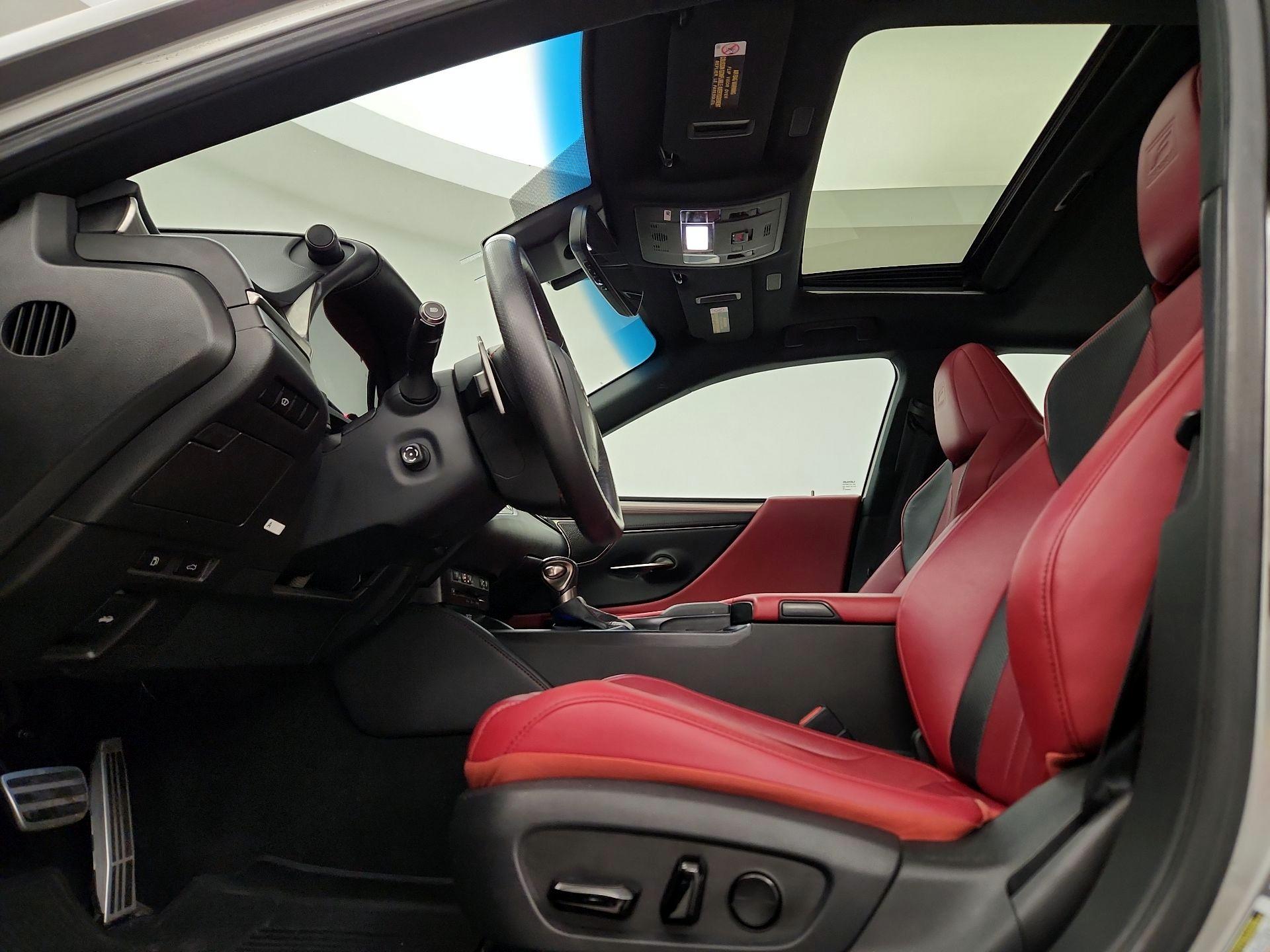 Thumbnail: 2019 Lexus ES - 20