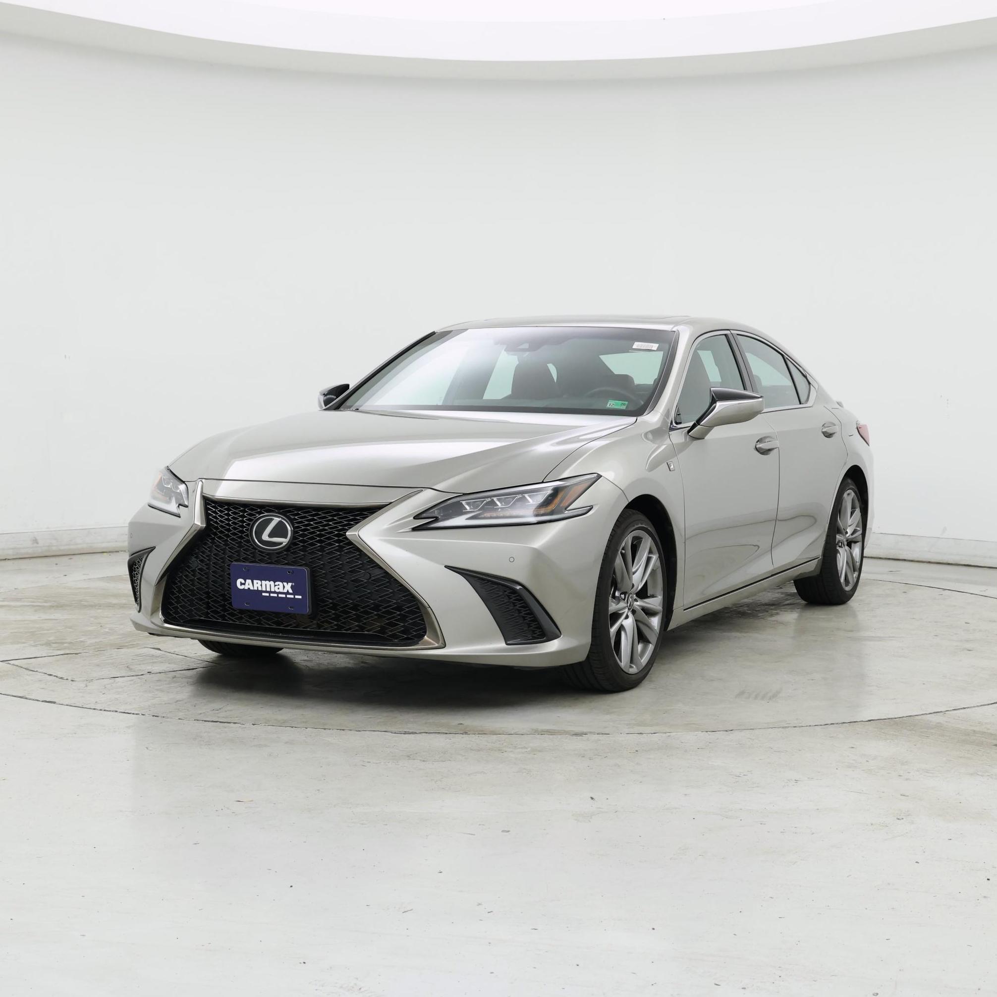 Thumbnail: 2019 Lexus ES - 4