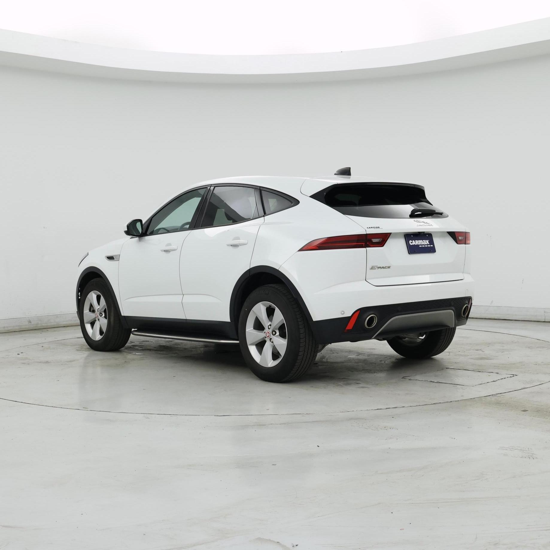 Thumbnail: 2022 Jaguar E-Pace - 2