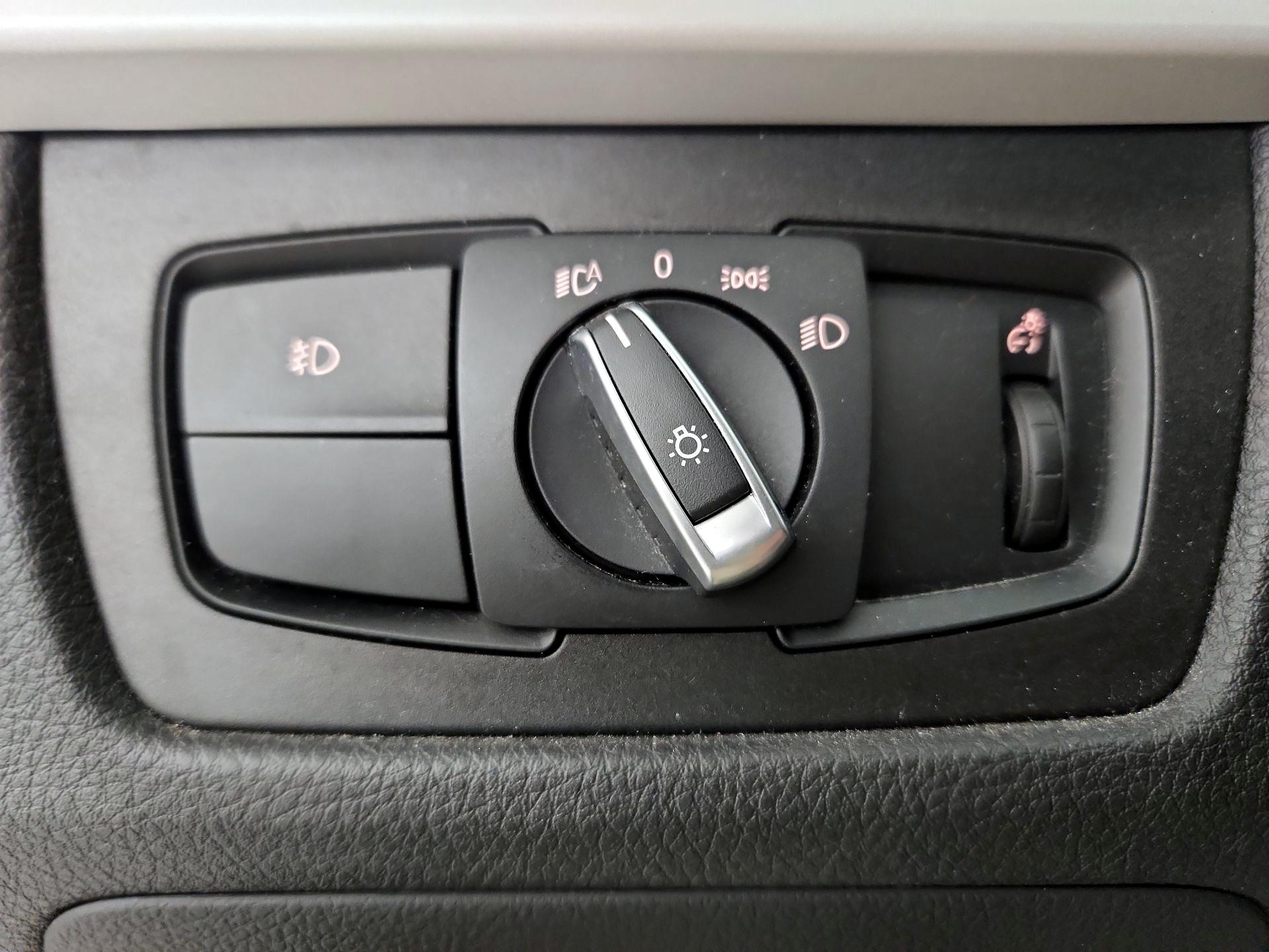 Thumbnail: 2018 BMW 3 Series - 13