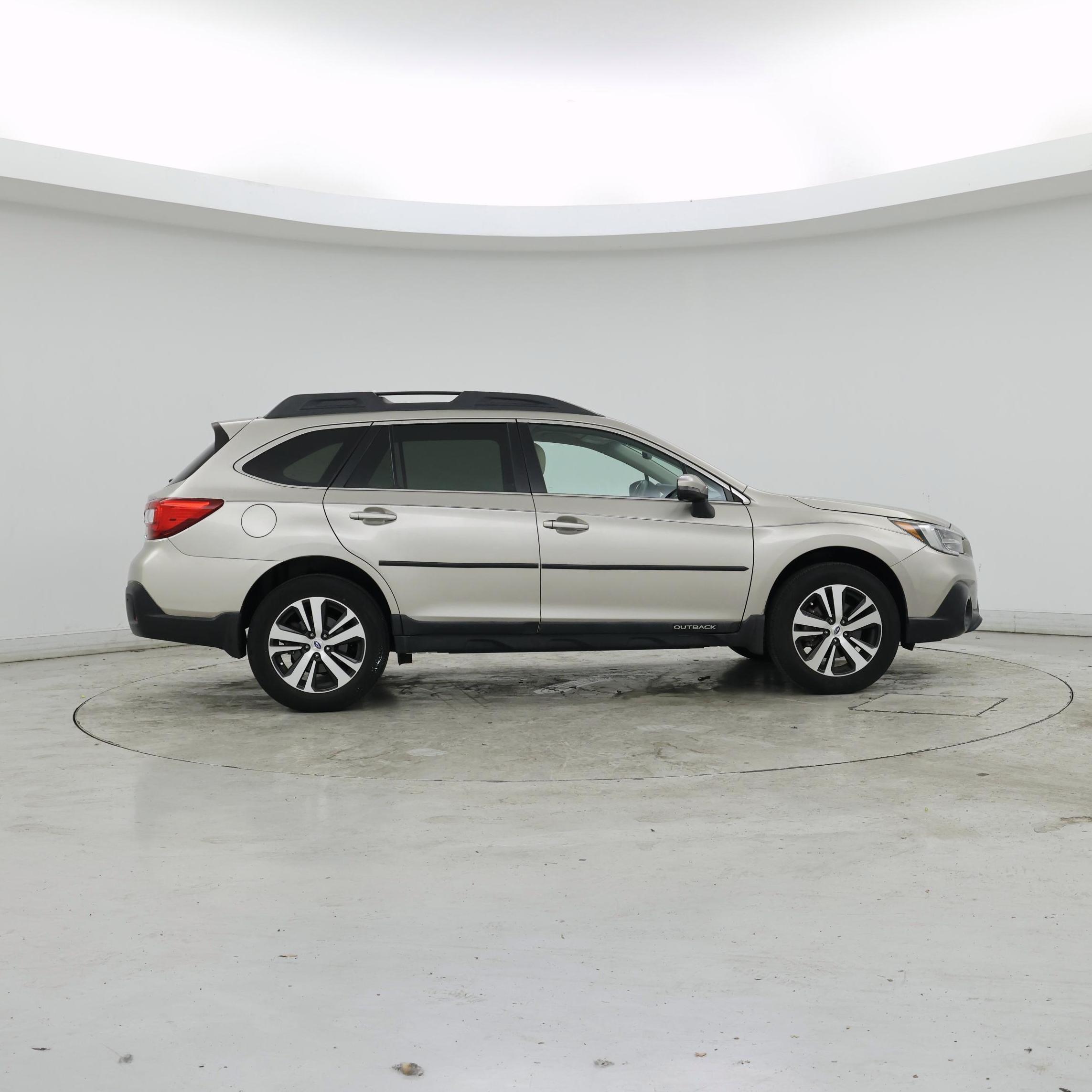 Thumbnail: 2019 Subaru Outback - 7