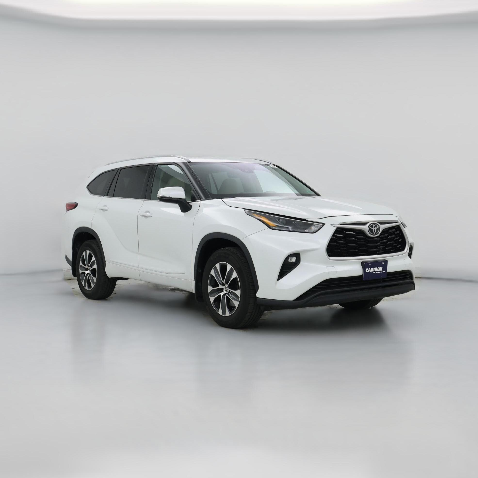 Thumbnail: 2022 Toyota Highlander - 1
