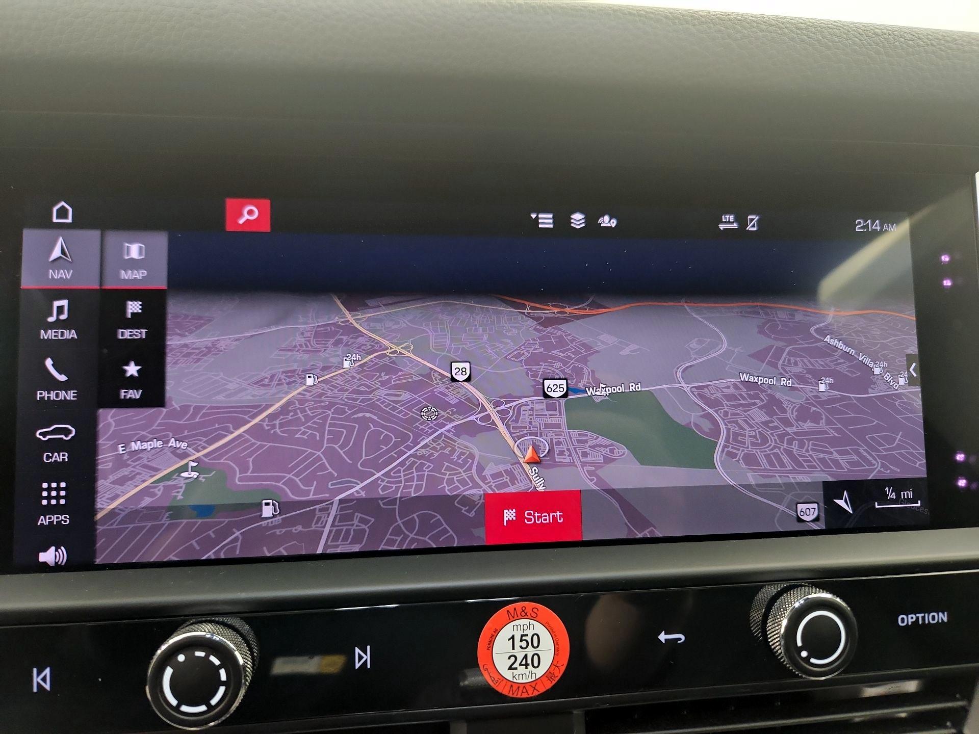 Thumbnail: 2023 Porsche Macan - 14