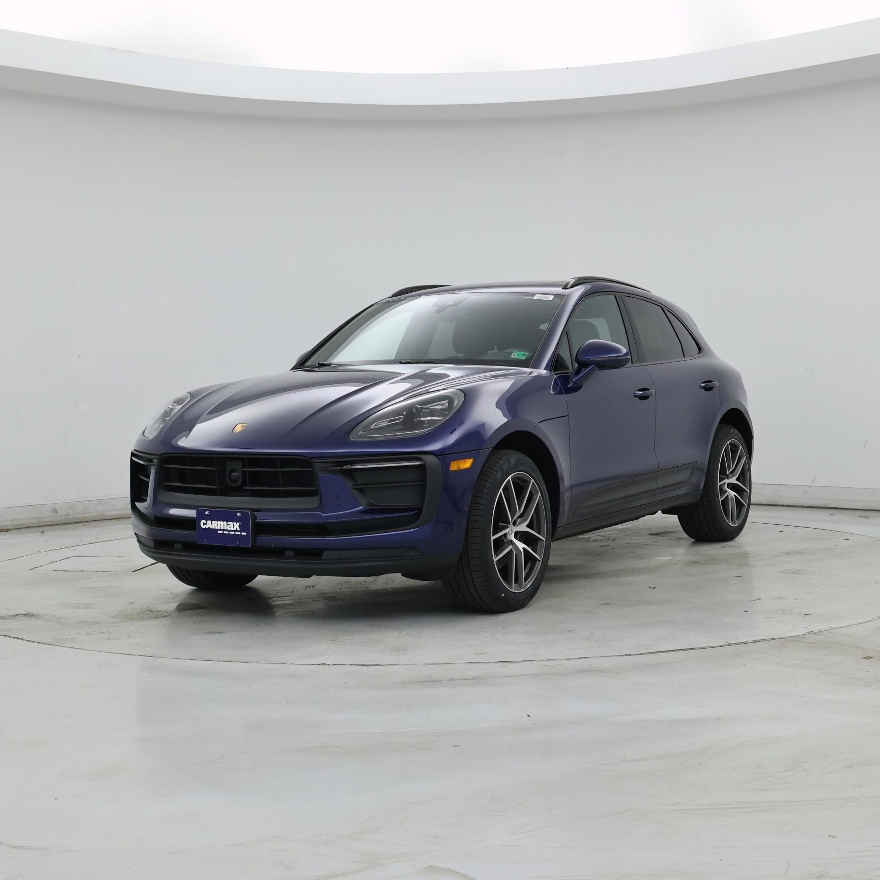 Thumbnail: 2023 Porsche Macan - 4