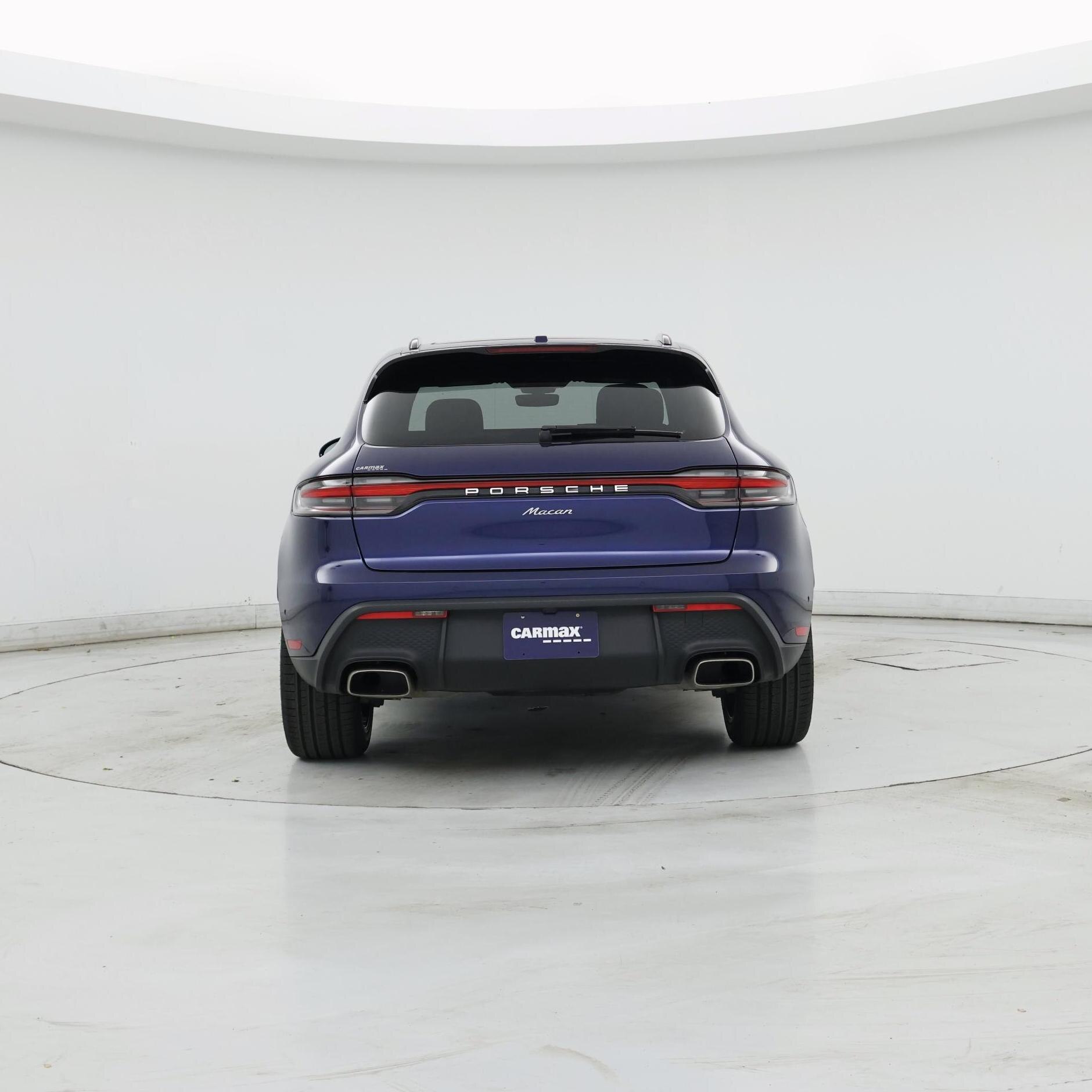 Thumbnail: 2023 Porsche Macan - 6
