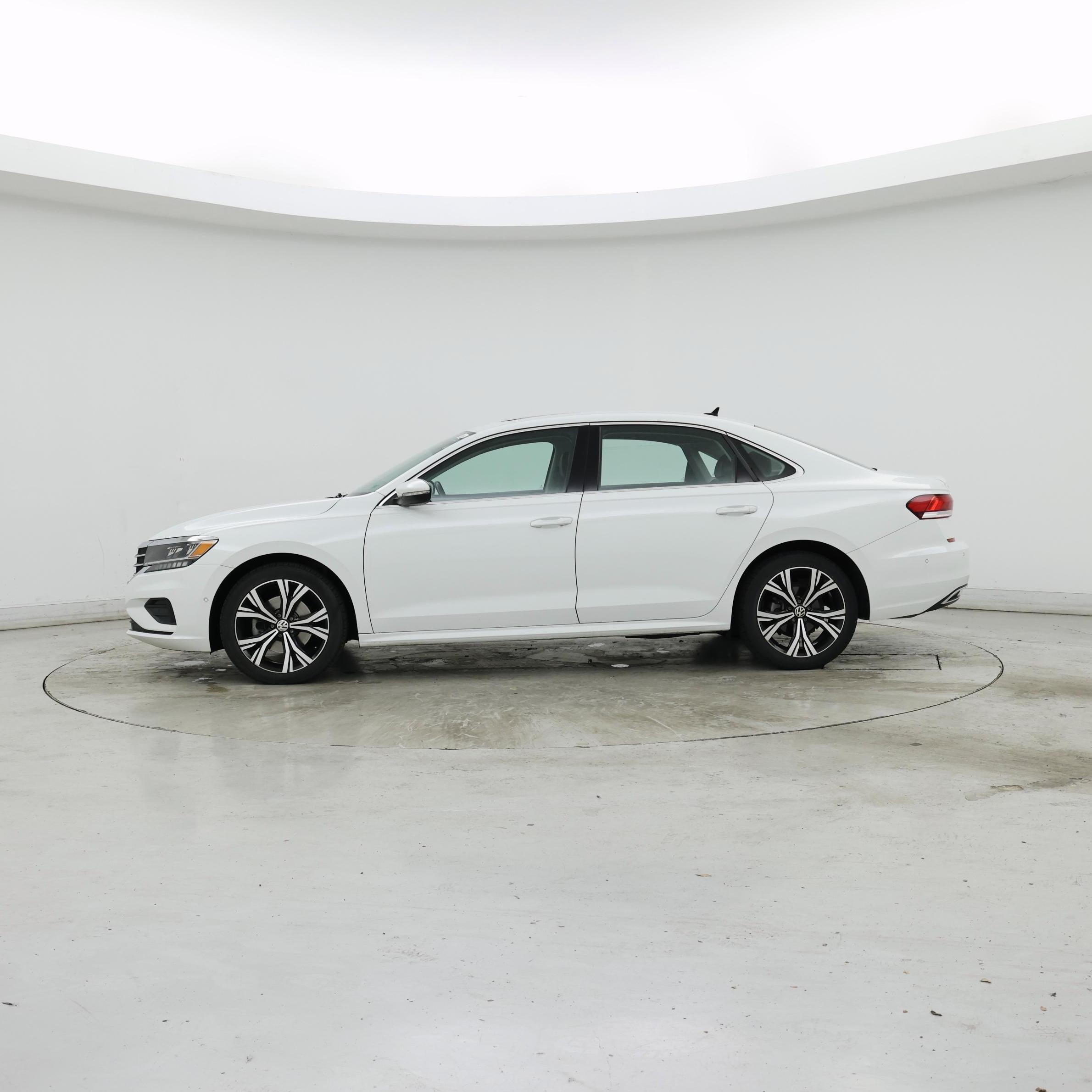 Thumbnail: 2020 Volkswagen Passat - 3