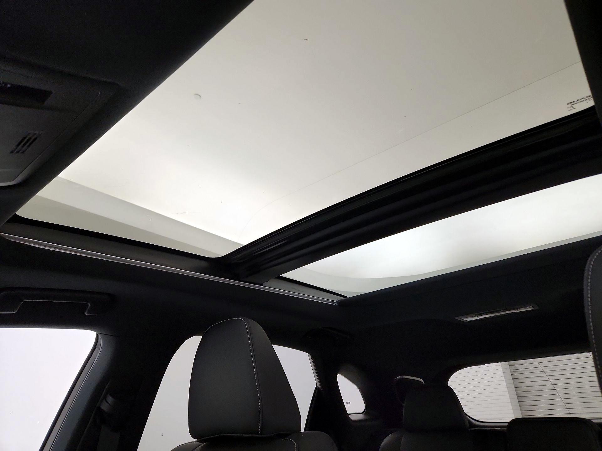 Thumbnail: 2020 Lexus RX - 20