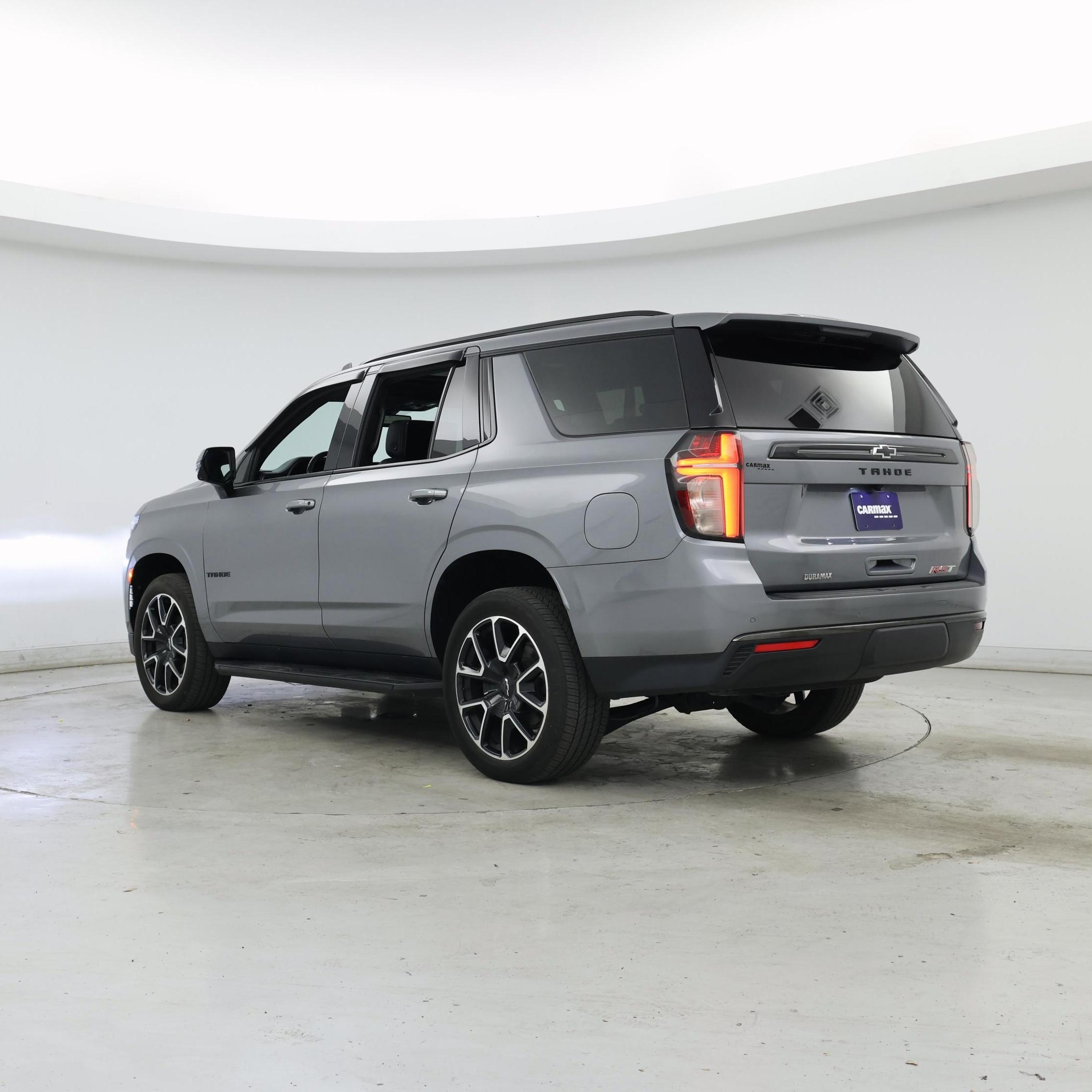 Thumbnail: 2021 Chevrolet Tahoe - 2