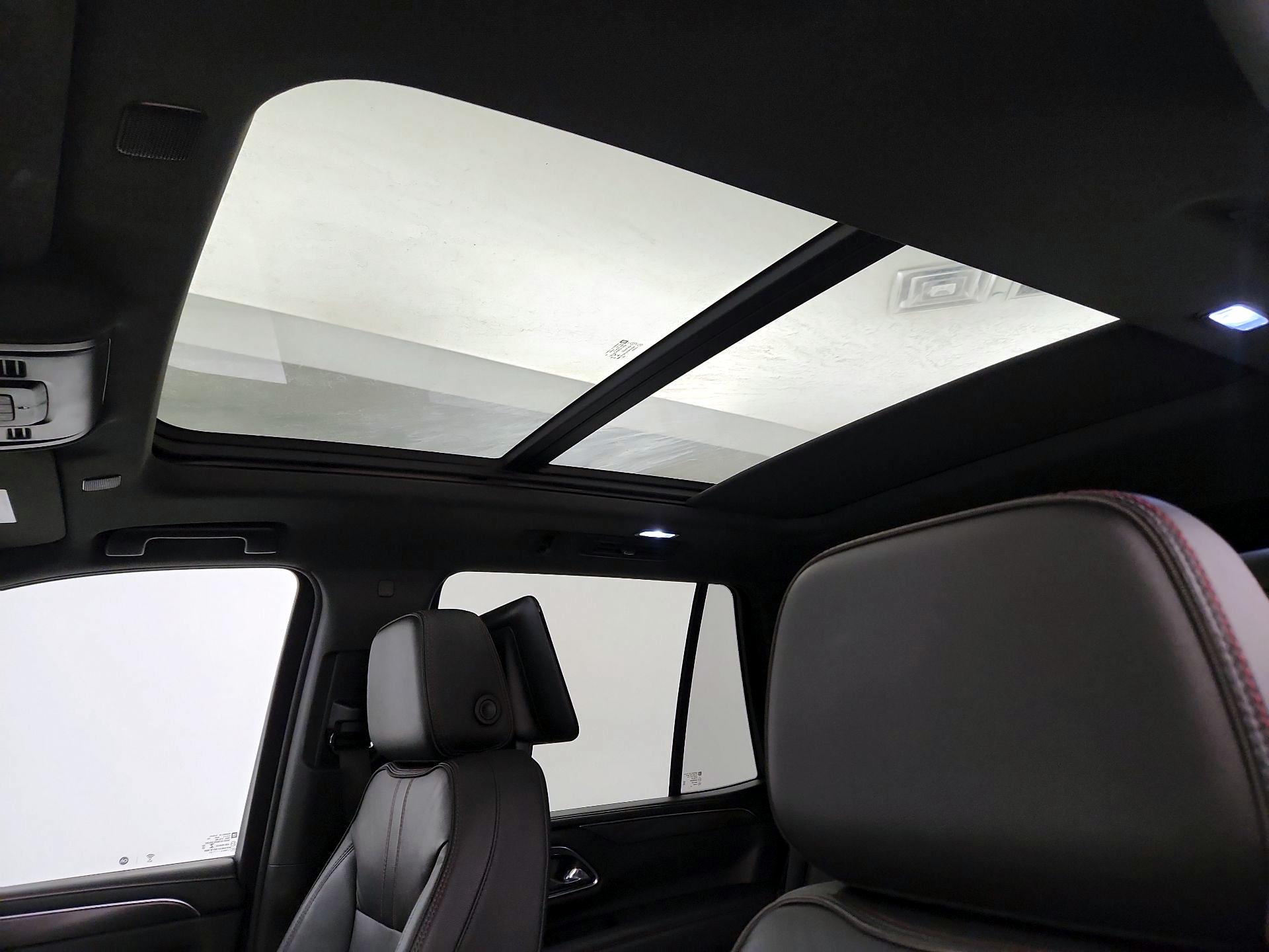 Thumbnail: 2021 Chevrolet Tahoe - 19