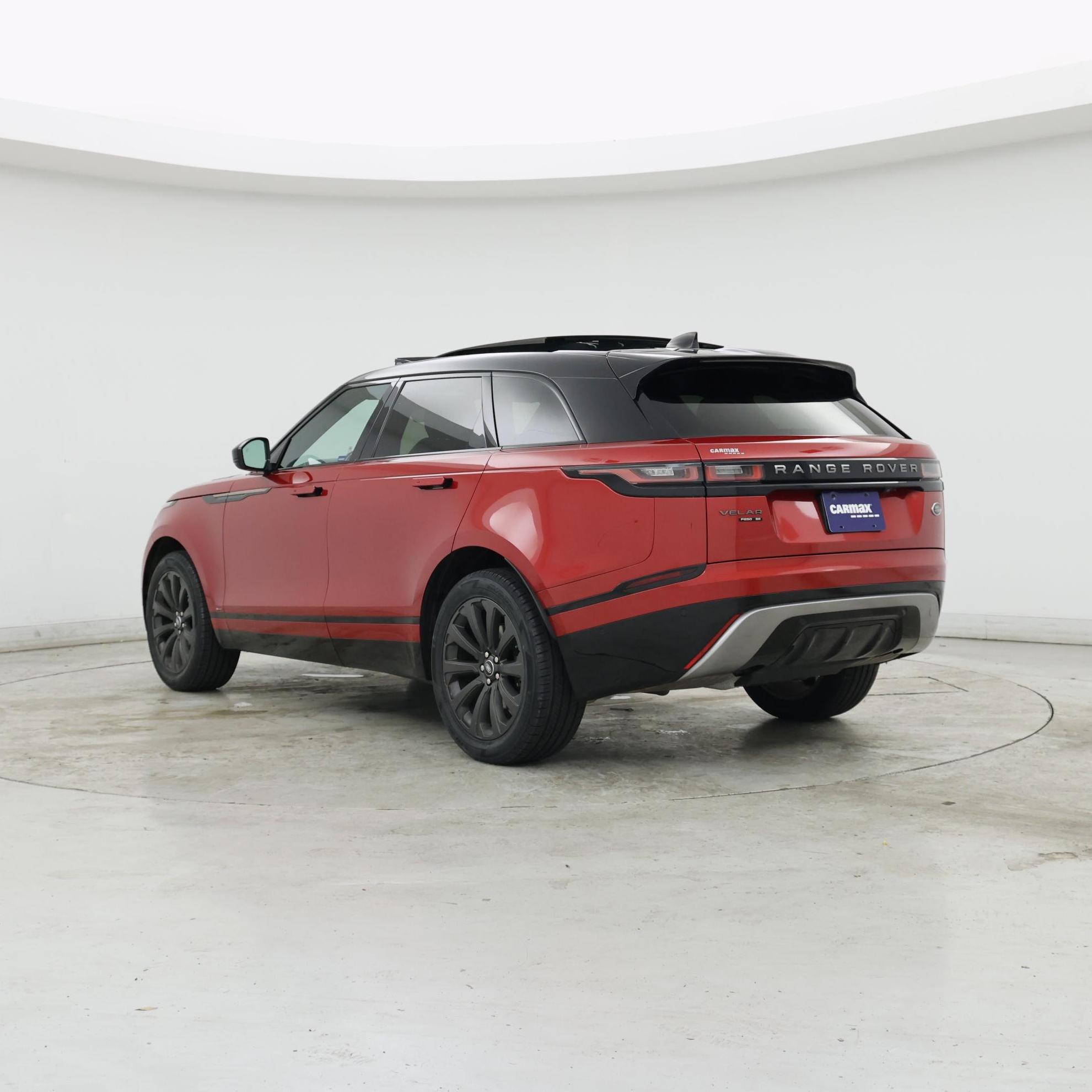 Thumbnail: 2018 Land Rover Range Rover Velar - 2