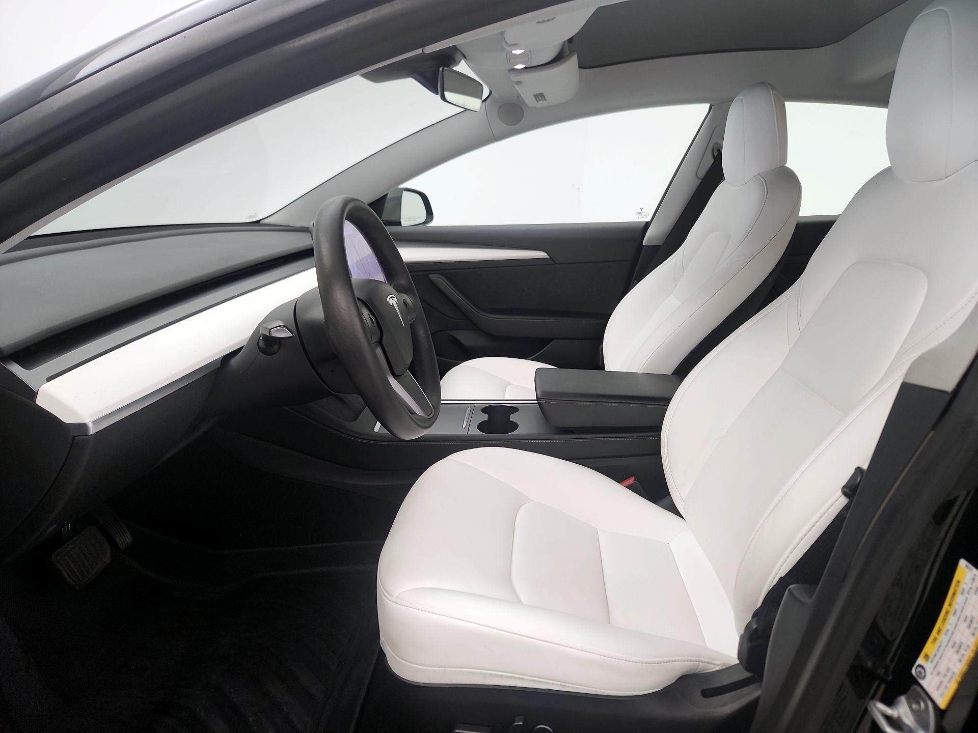 Thumbnail: 2021 Tesla Model 3 - 11