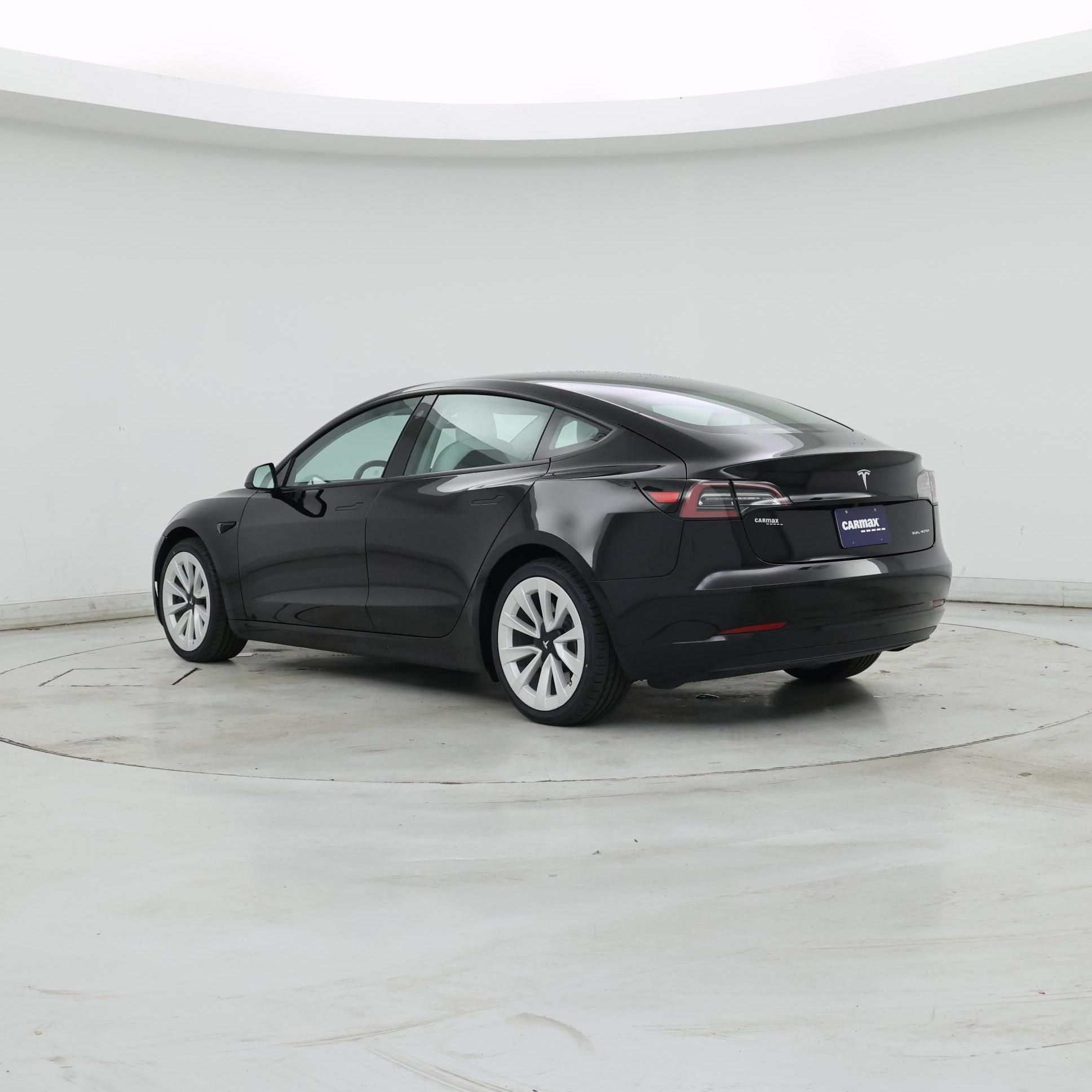 Thumbnail: 2021 Tesla Model 3 - 2