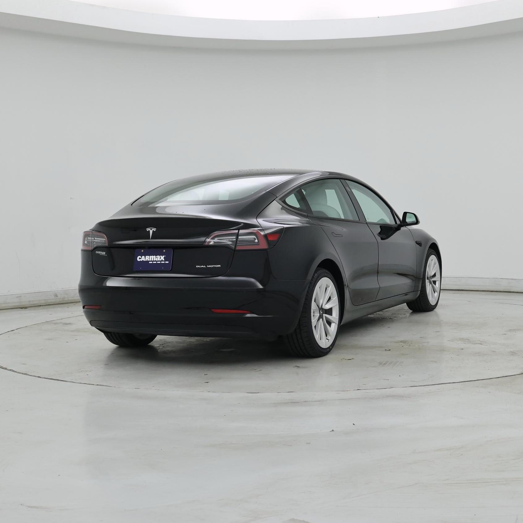 Thumbnail: 2021 Tesla Model 3 - 8
